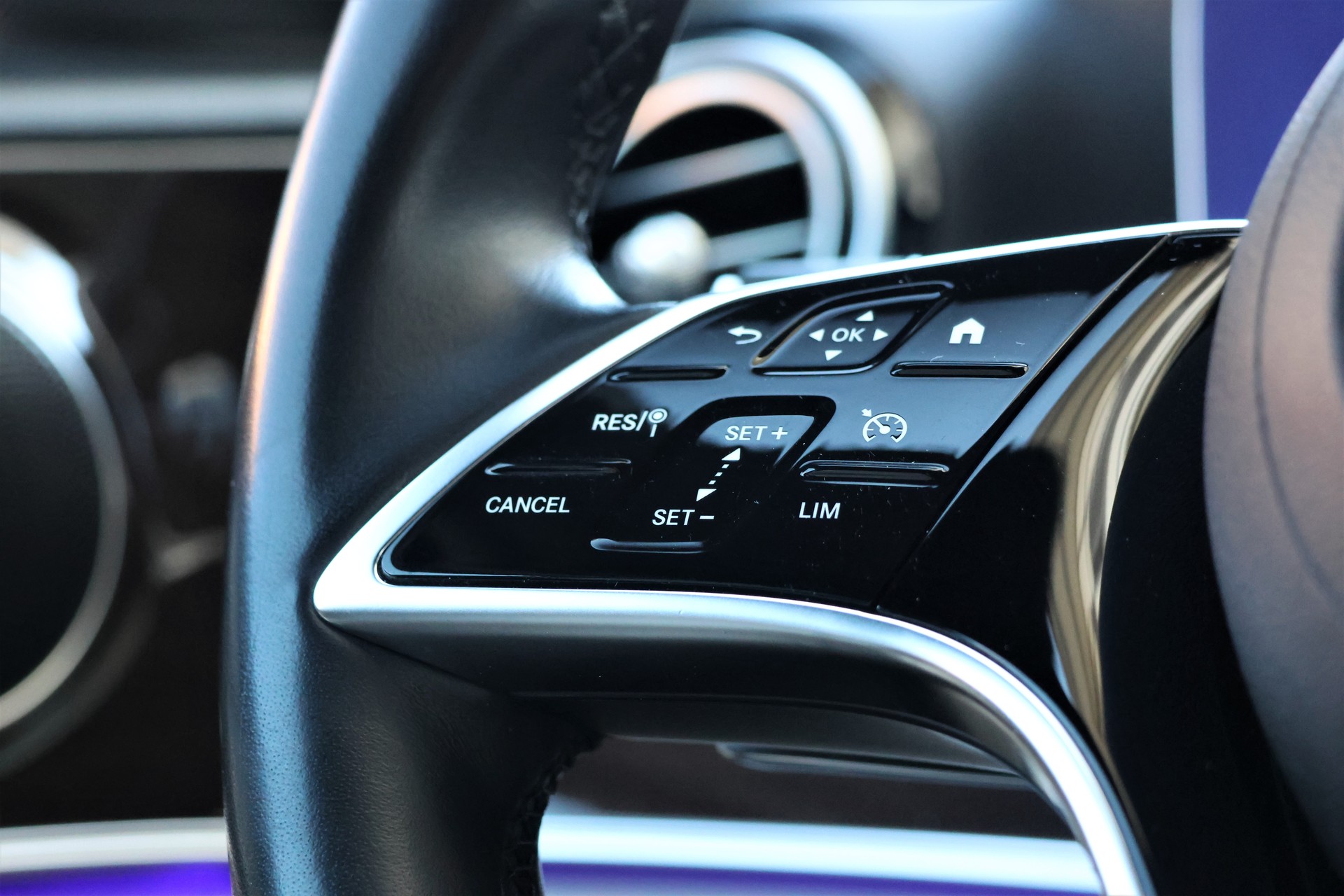 MERCEDES-BENZ E 220 d 4Matic Swiss Star 9G-Tronic (CH)-image-16