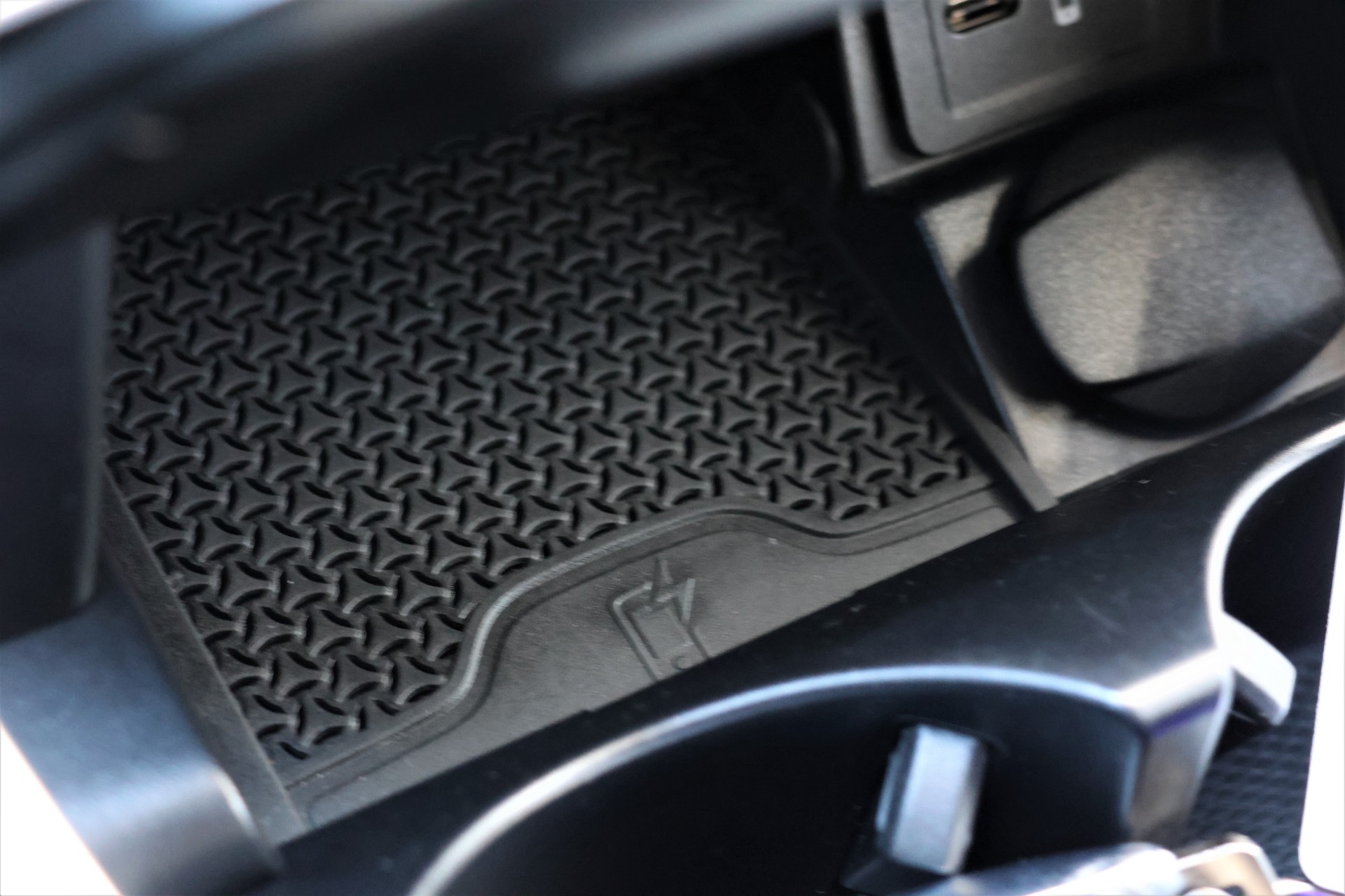 MERCEDES-BENZ E 220 d 4Matic Swiss Star 9G-Tronic (CH)-image-25