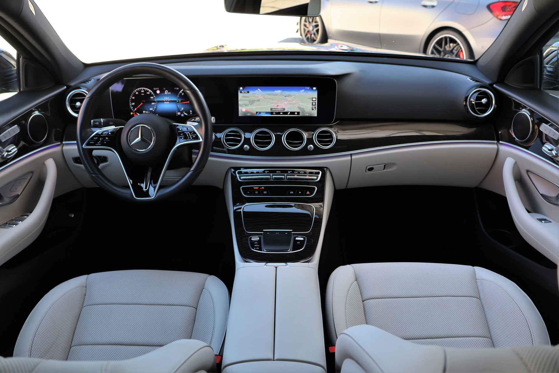 MERCEDES-BENZ E 220 d 4Matic Swiss Star 9G-Tronic (CH)-image-15