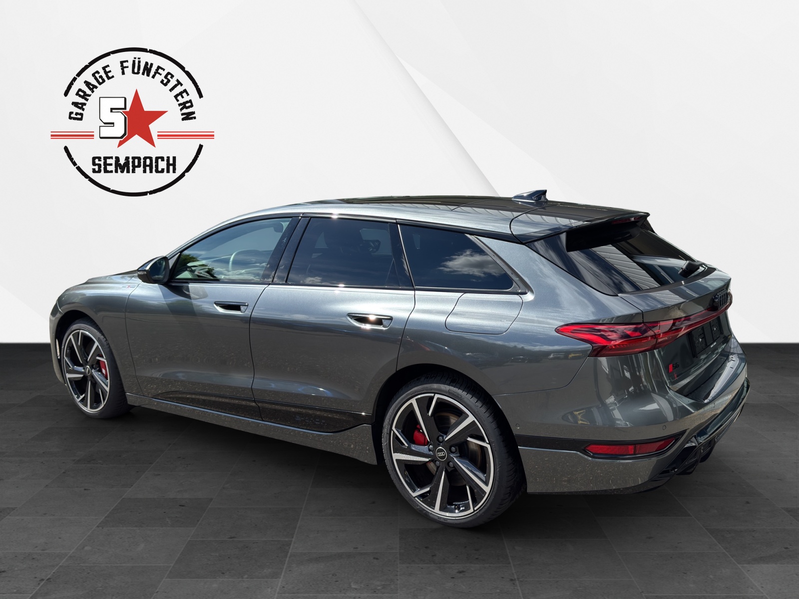 AUDI S6 Avant e-tron quattro-showroom-element-2