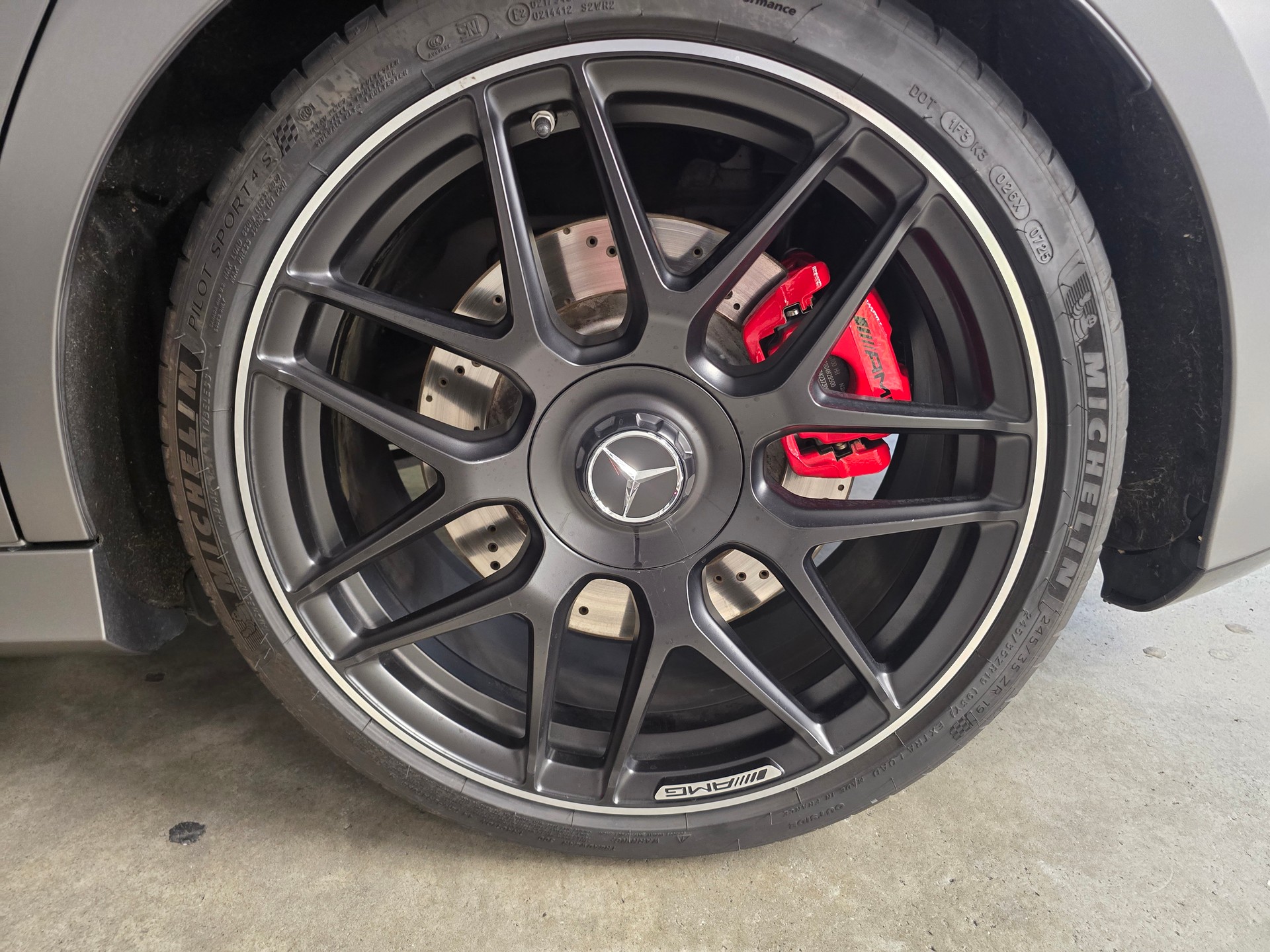 MERCEDES-BENZ A 45 S AMG 4matic+-image-3