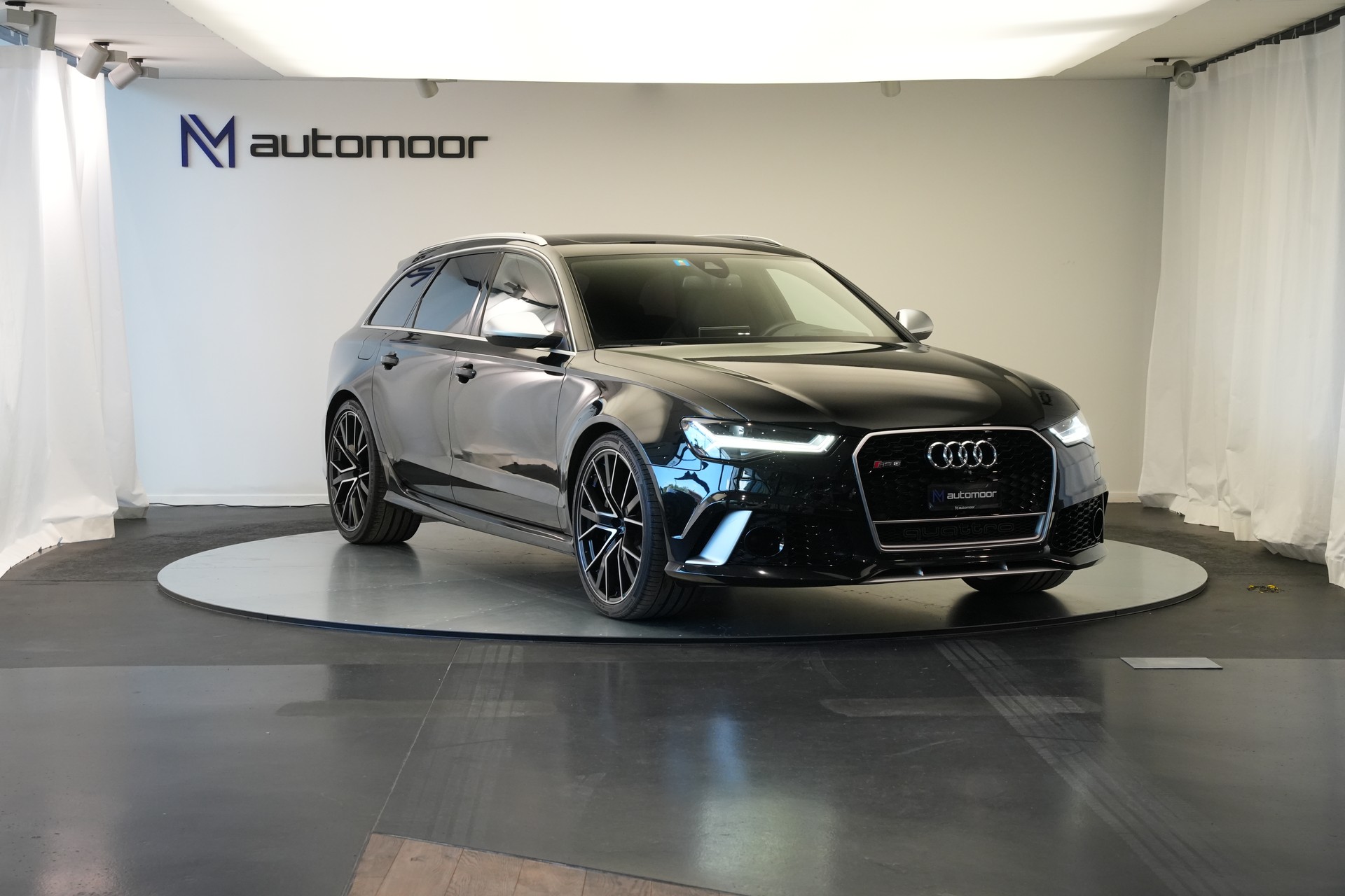 AUDI RS6 Avant 4.0 TFSI V8 performance quattro-showroom-element-2