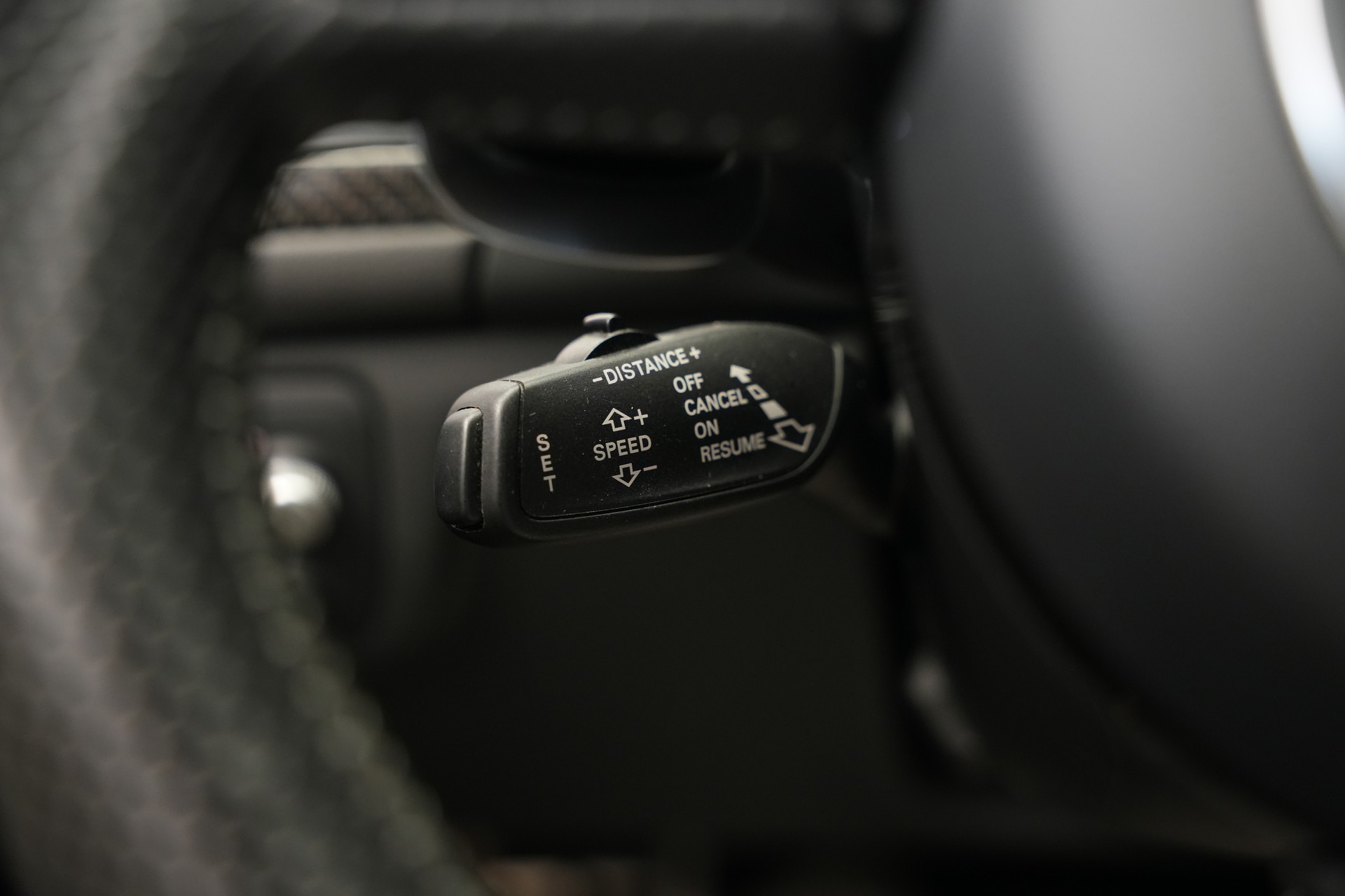 AUDI RS6 Avant 4.0 TFSI V8 performance quattro-image-27