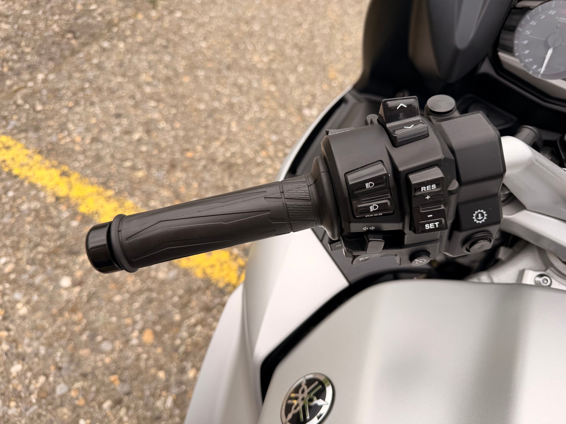 YAMAHA FJR 1300 AS/ABS-image-10