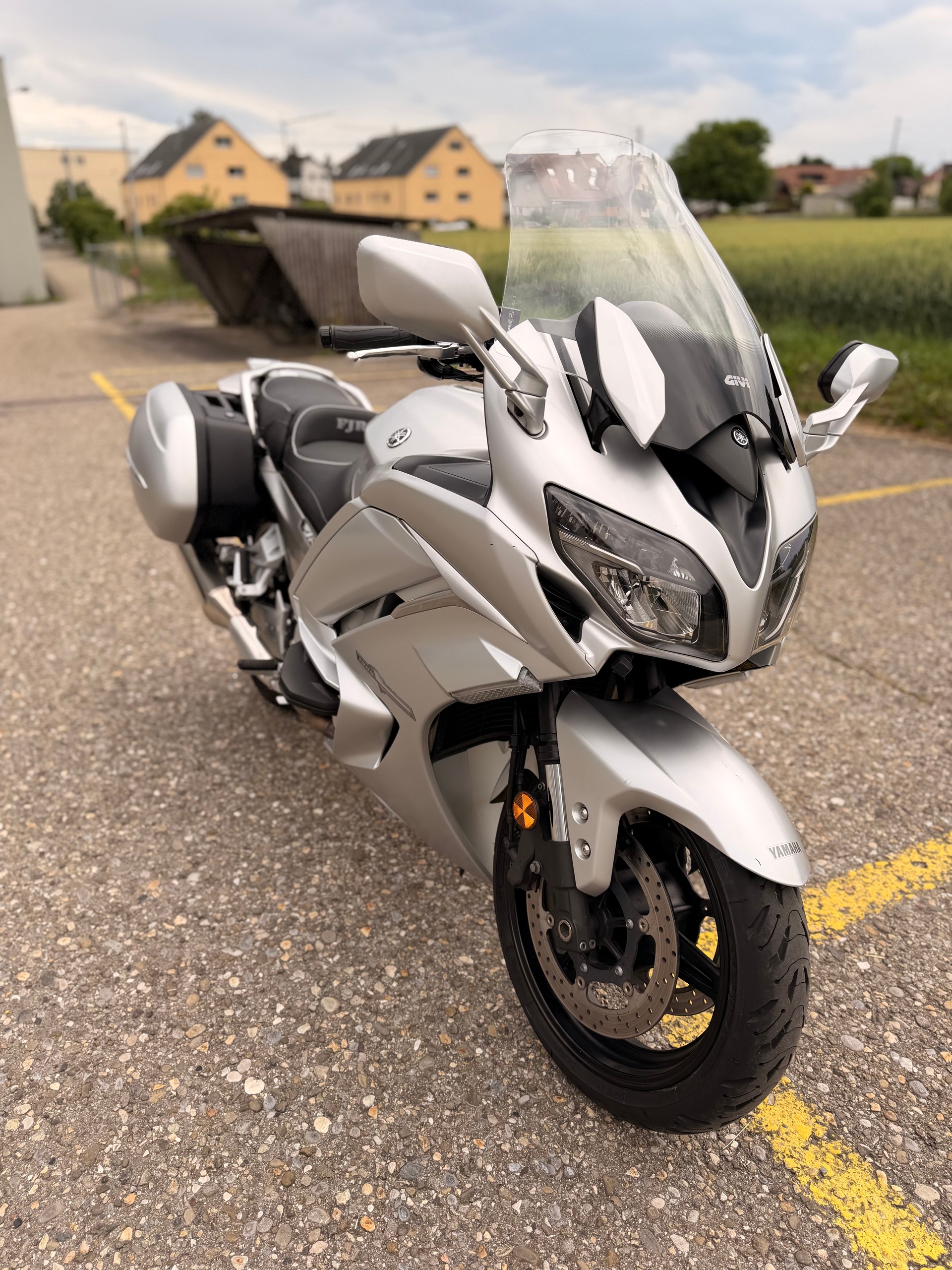 YAMAHA FJR 1300 AS/ABS-image-2