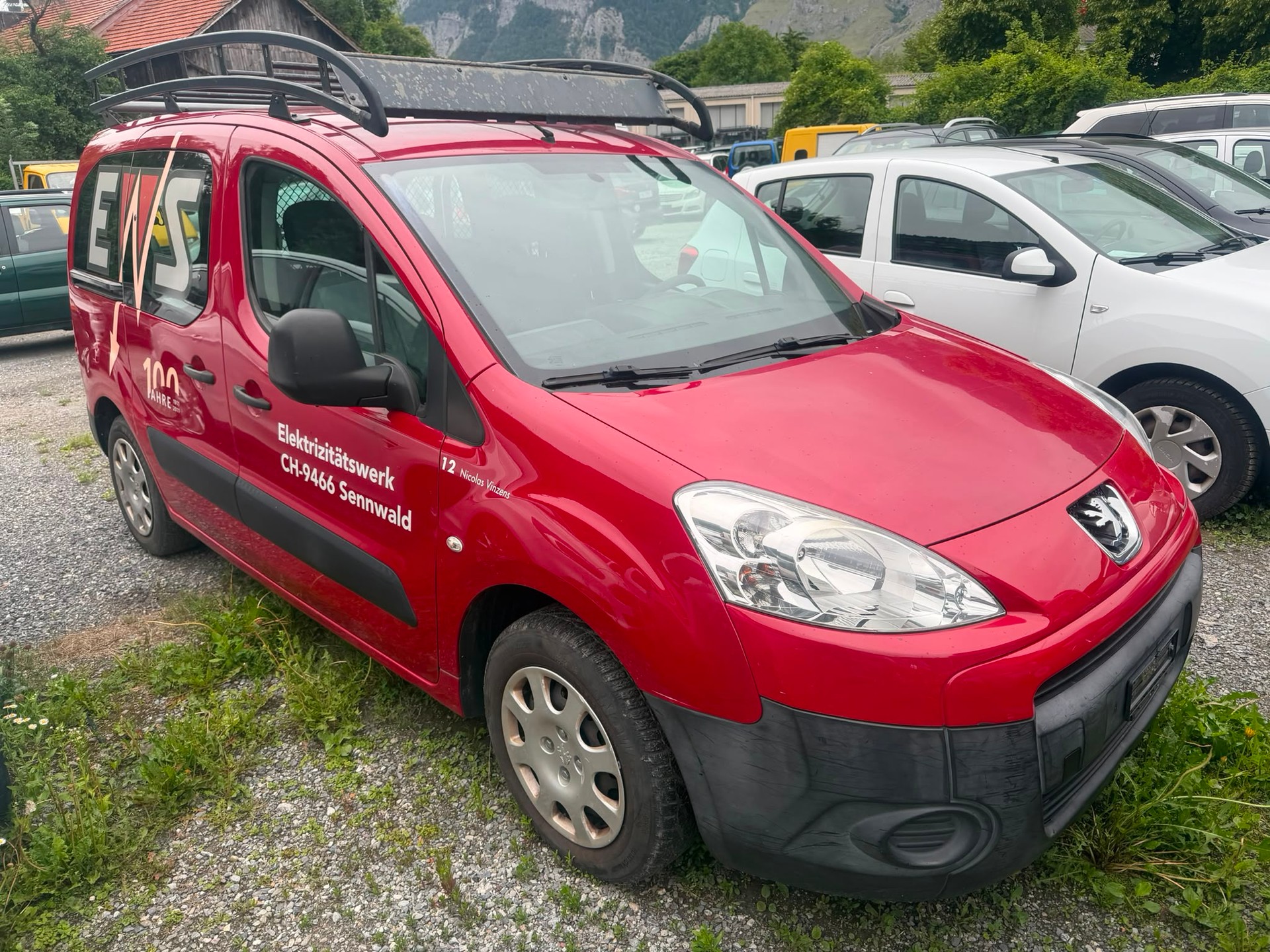 PEUGEOT Partner 1.6i Urban-image-3