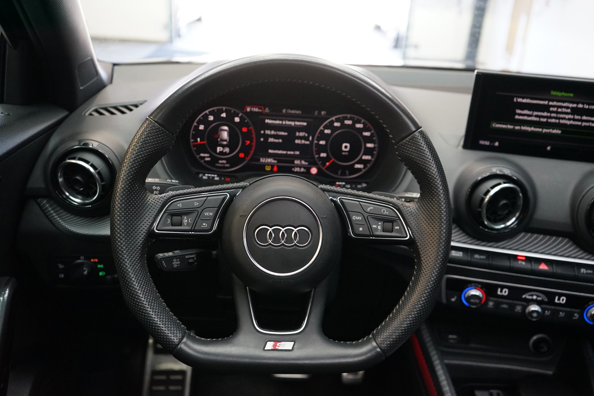 AUDI Q2 2.0 TFSI sport quattro S-tronic-image-7