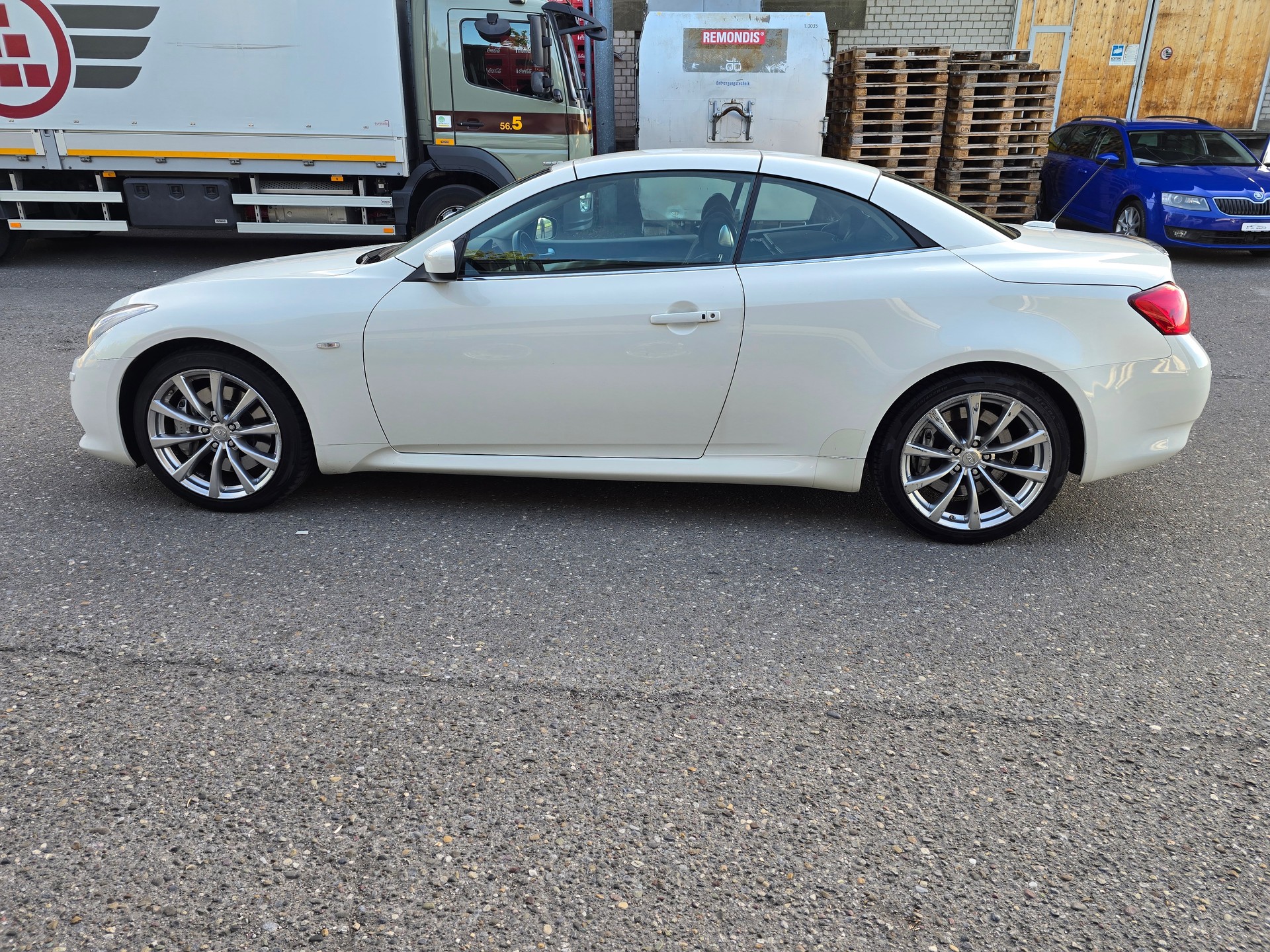 INFINITI G37 Cabrio GT Premium Automatic-image-7