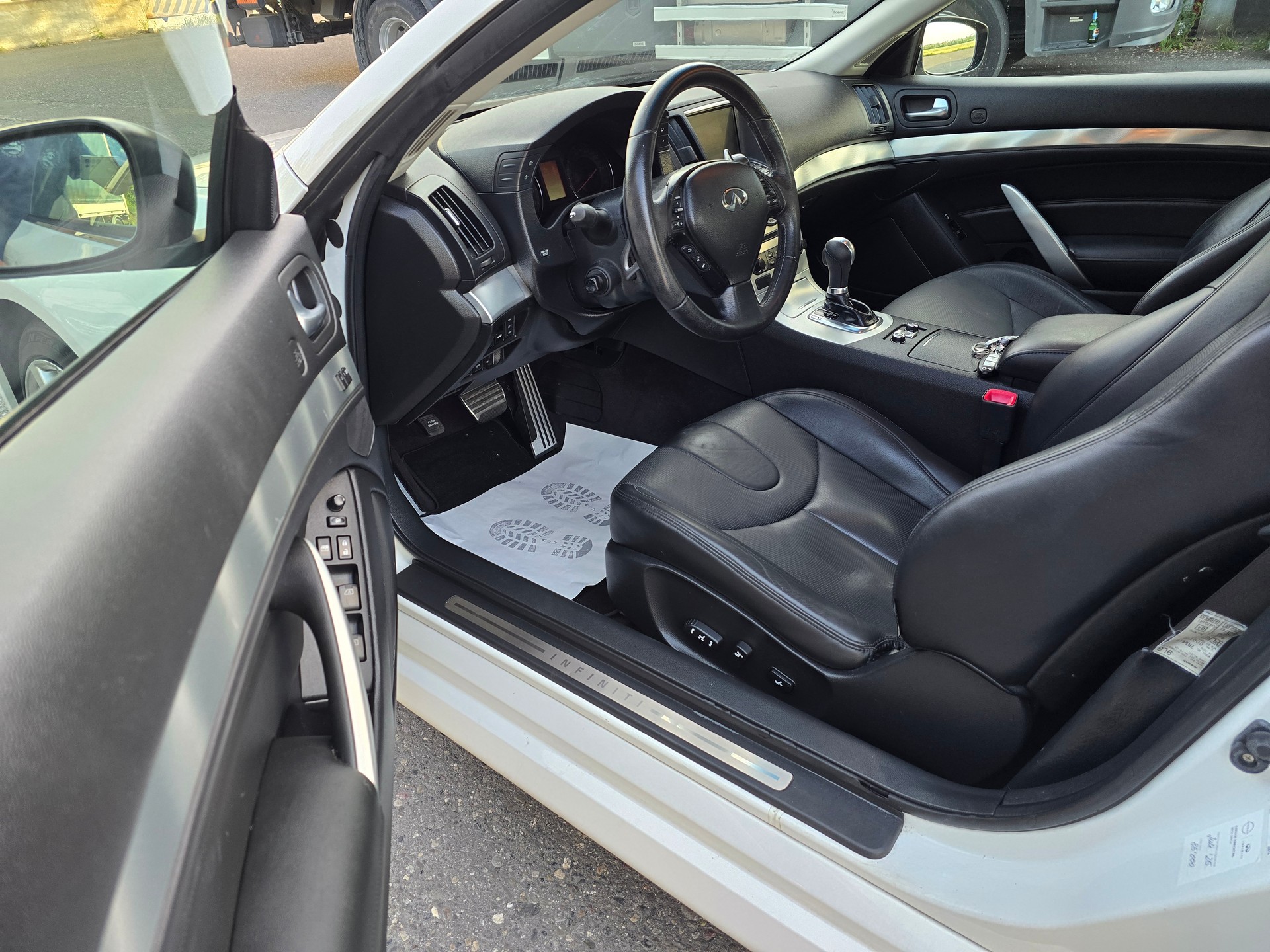 INFINITI G37 Cabrio GT Premium Automatic-image-20