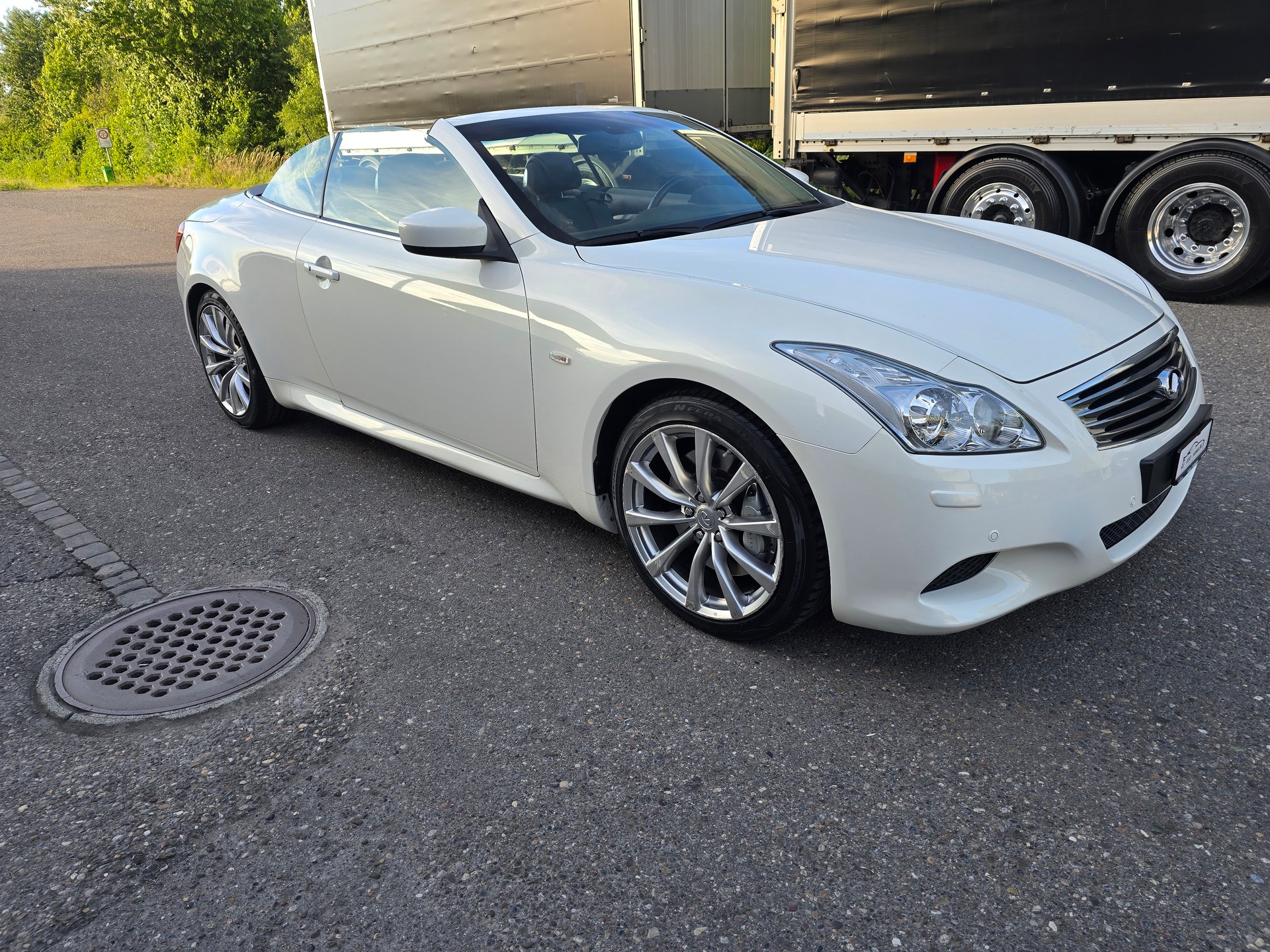 INFINITI G37 Cabrio GT Premium Automatic-image-10