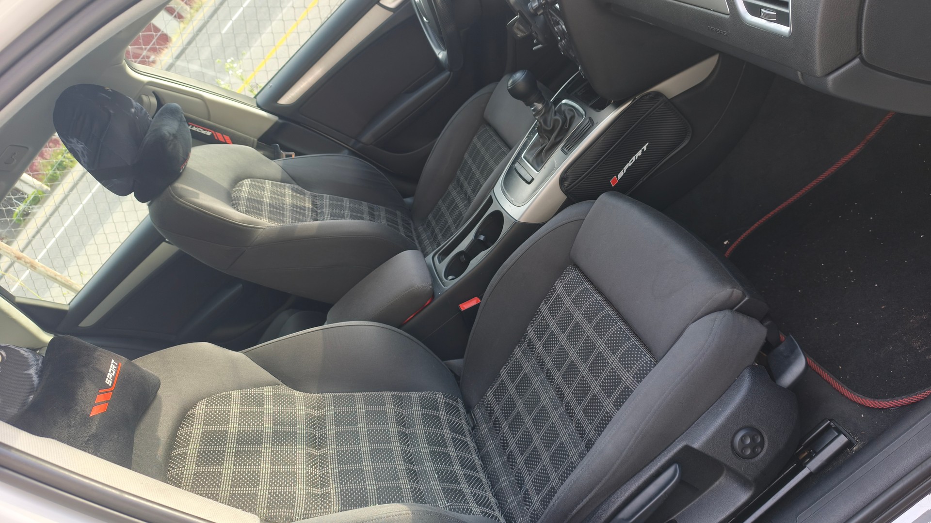 AUDI A4 Avant 1.8 TFSI Start plus-image-10