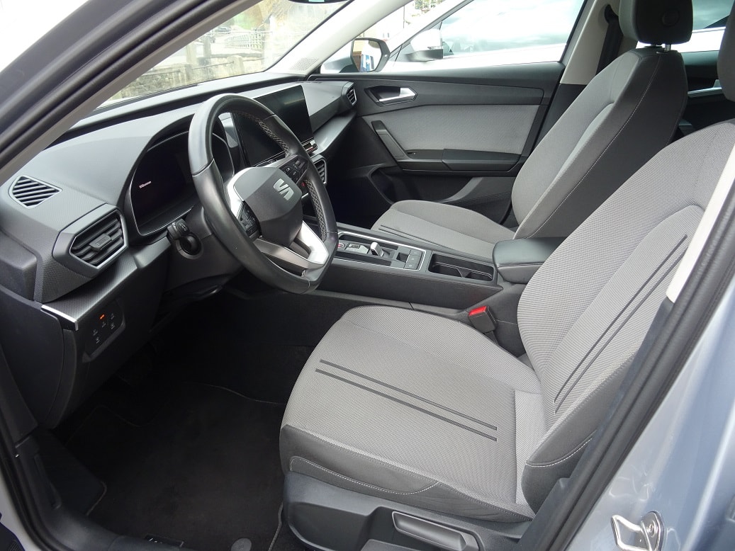SEAT Leon ST 2.0 TDI Style 4Drive DSG-image-4