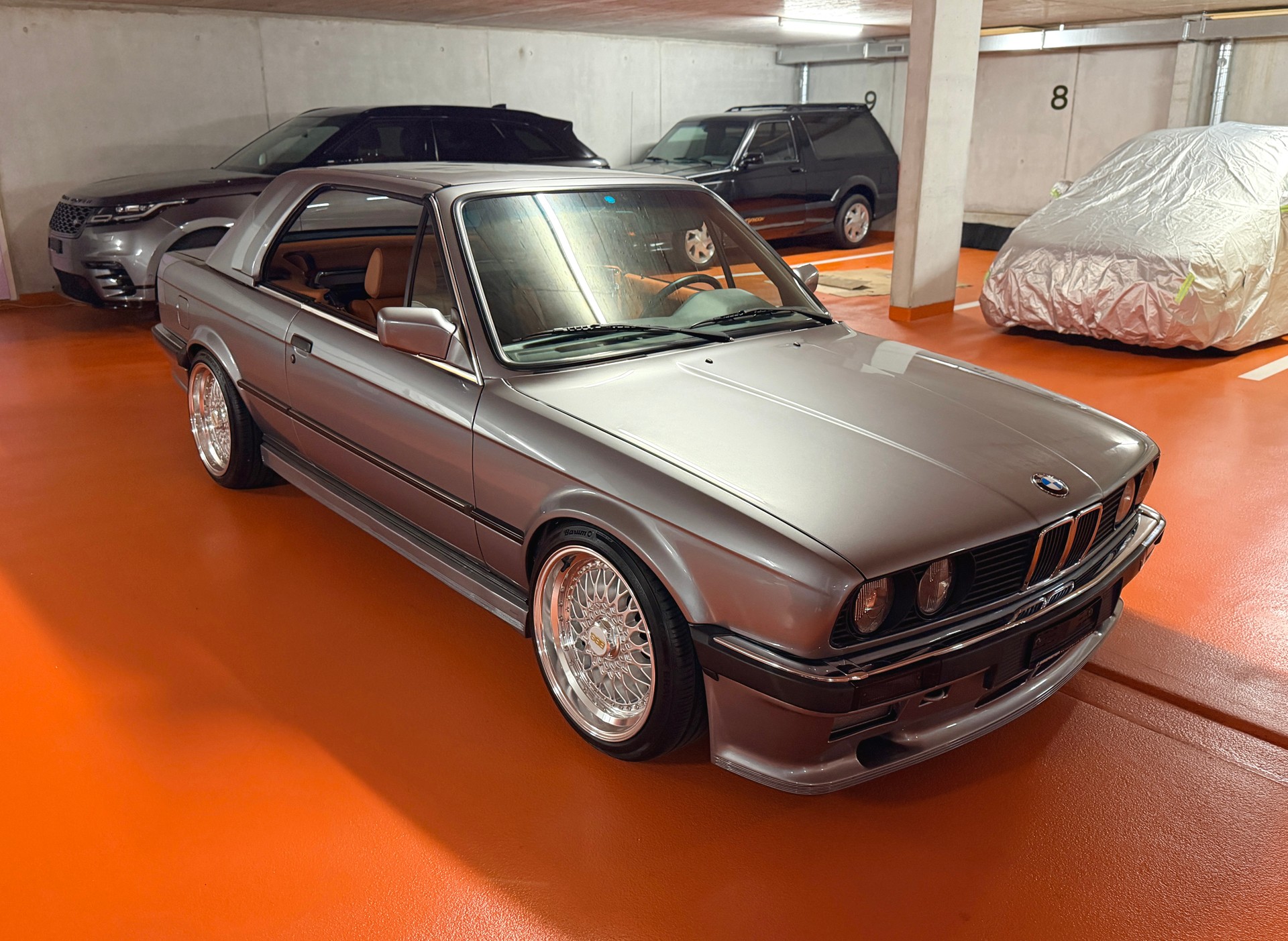 BMW 325i Cabrio-image-6