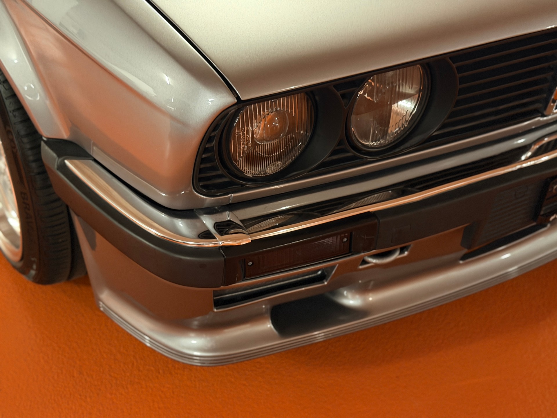 BMW 325i Cabrio-image-10