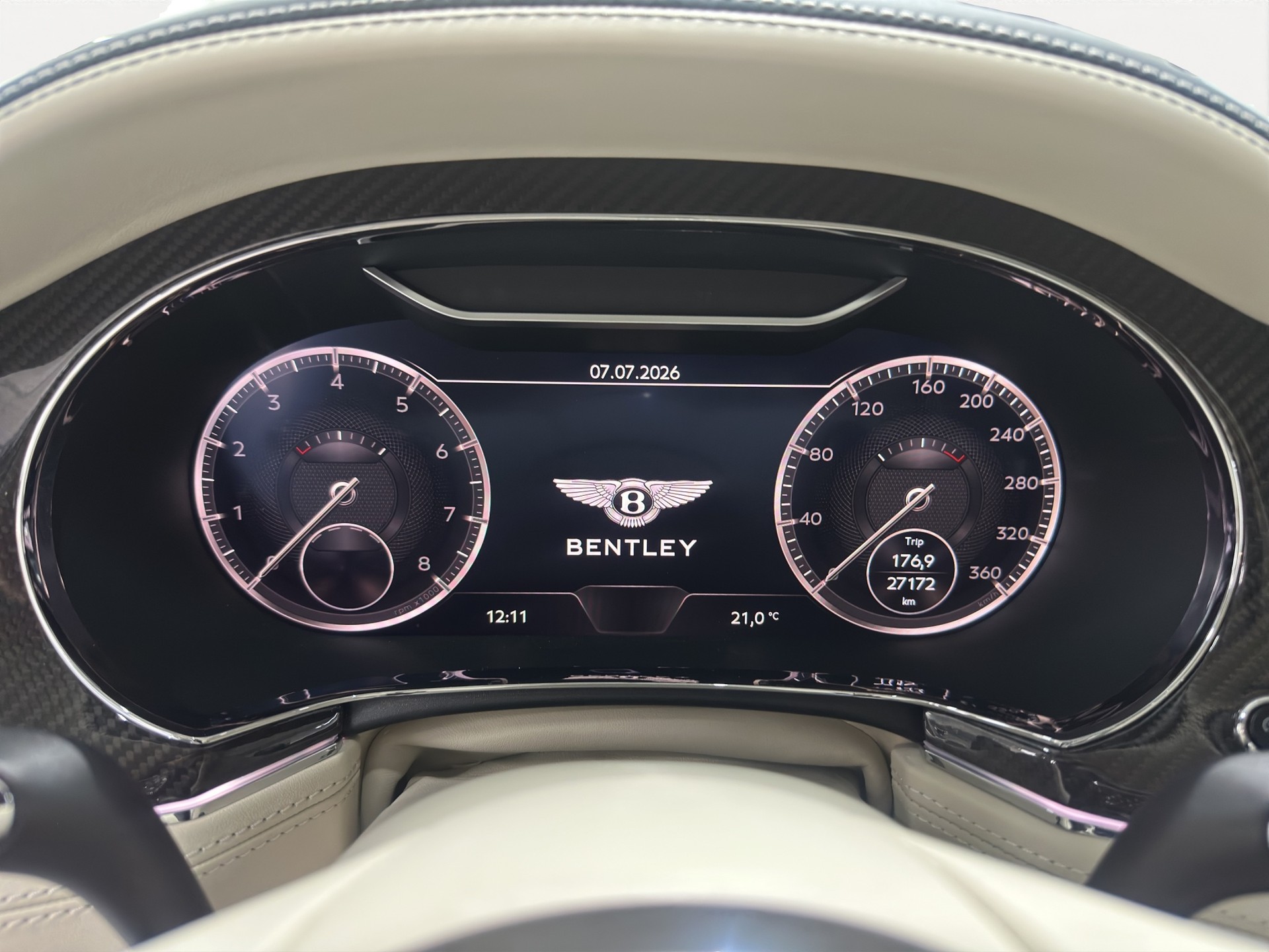 BENTLEY Continental GTC 4.0 V8 Azure-image-7