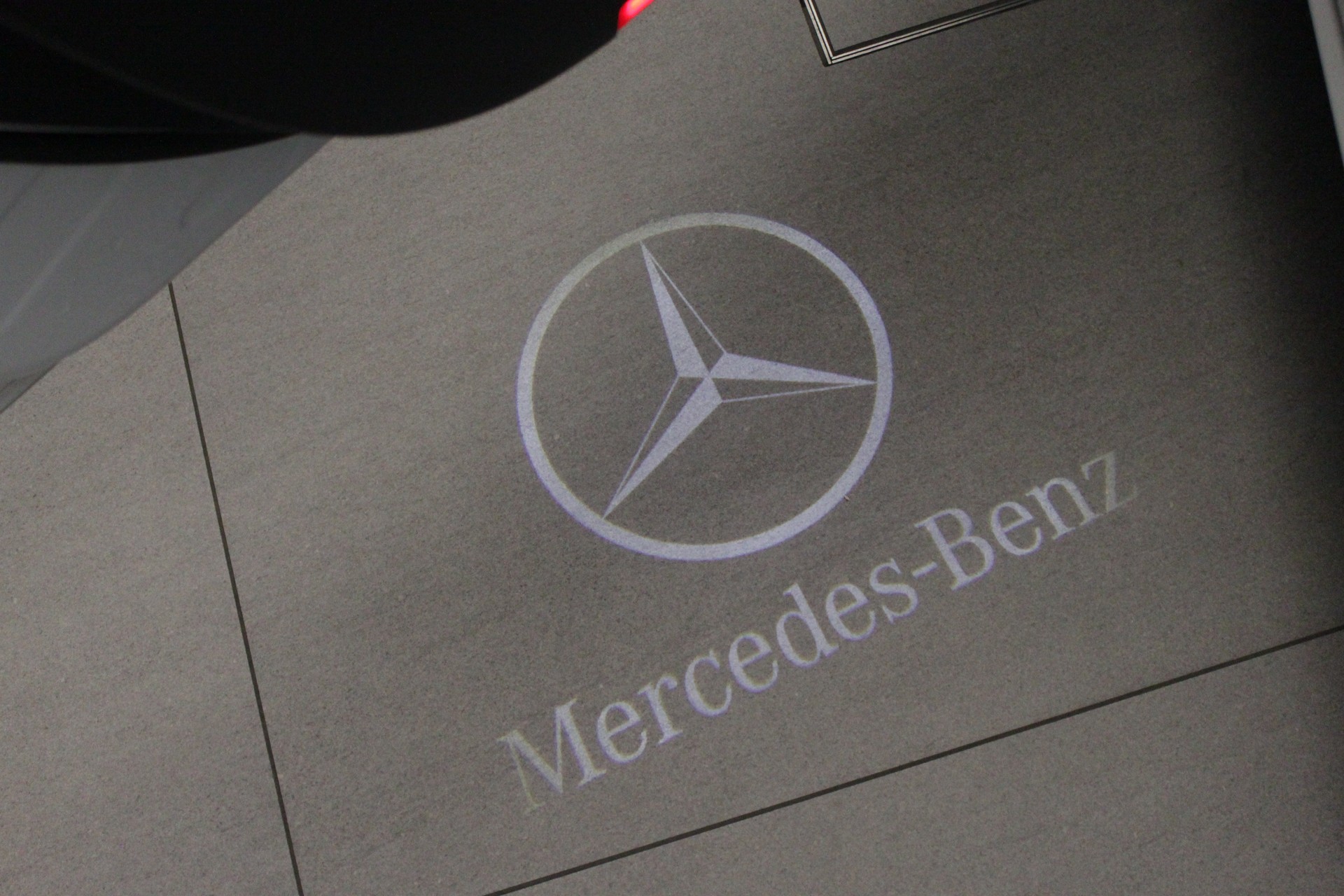 MERCEDES-BENZ A 250 4Matic AMG Line 4Matic 7G-DCT-image-15