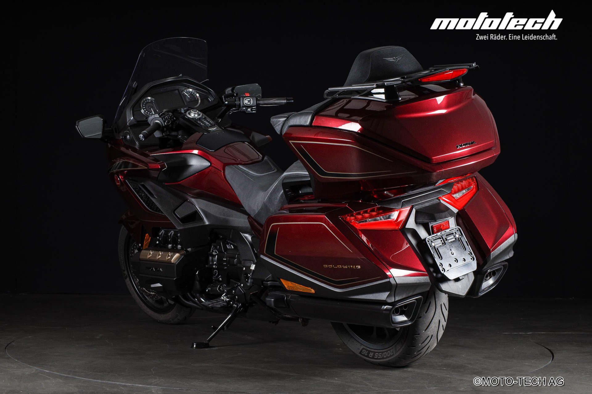 HONDA GL 1800 DA Goldwing 50th Anniversary Edition-image-3