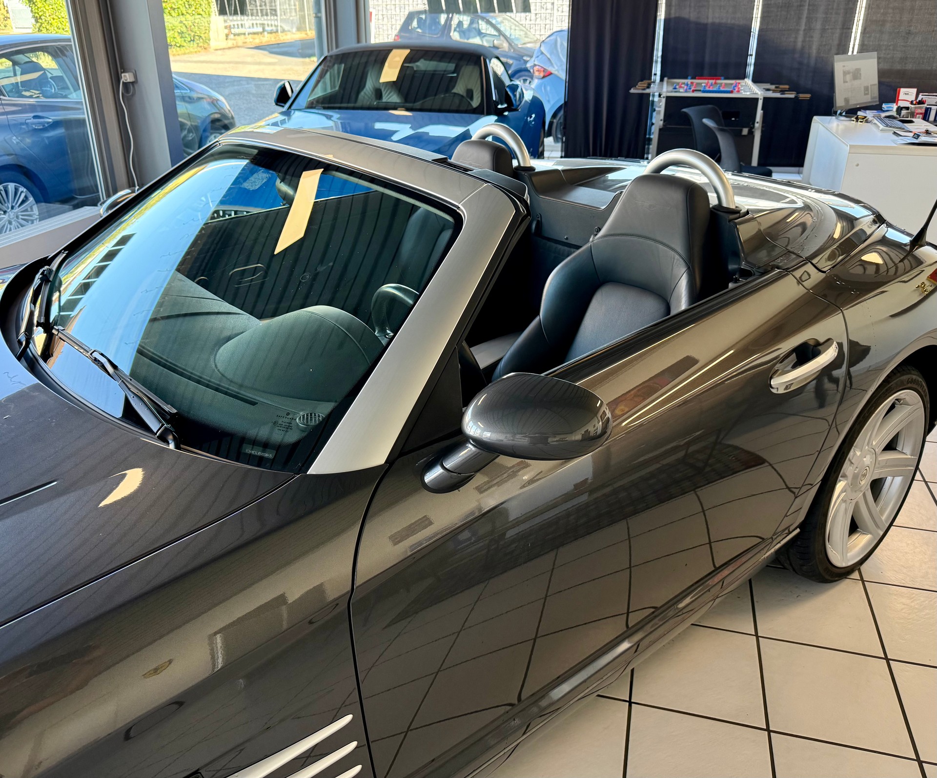 CHRYSLER Crossfire 3.2 V6 Roadster-showroom-element-3
