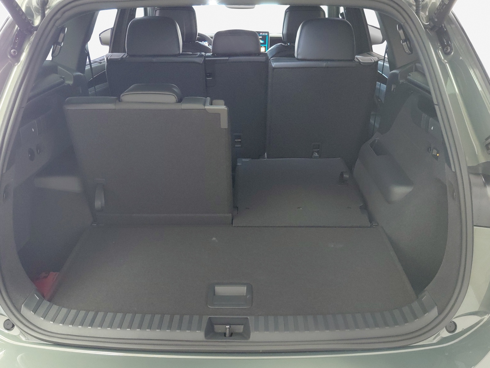 VW Tayron 2.0 TSI R-Line Plus DSG 4Motion-image-12