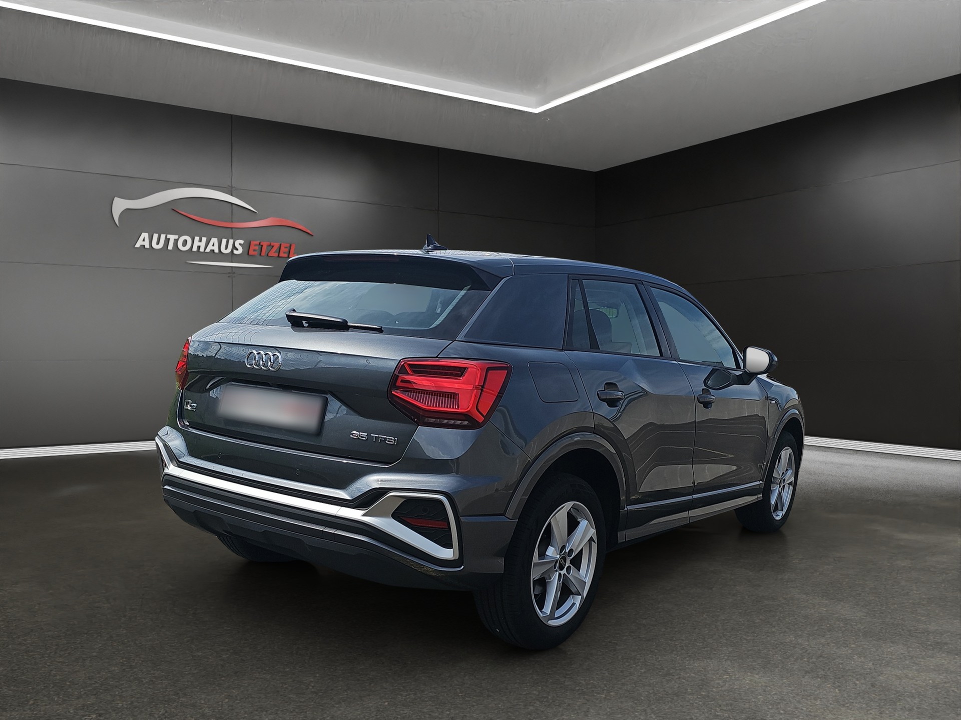 AUDI Q2 35 TFSI S line S-tronic-image-5
