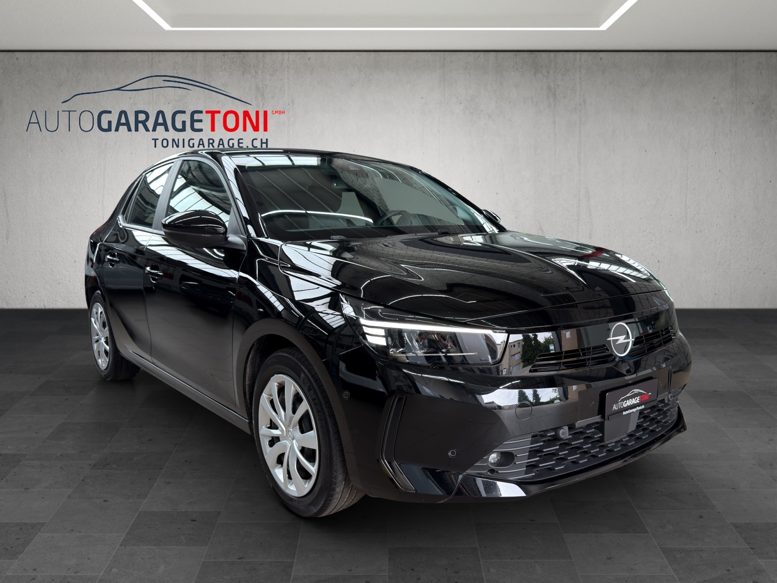 OPEL Corsa 1.2 TP Edition-showroom-element-1