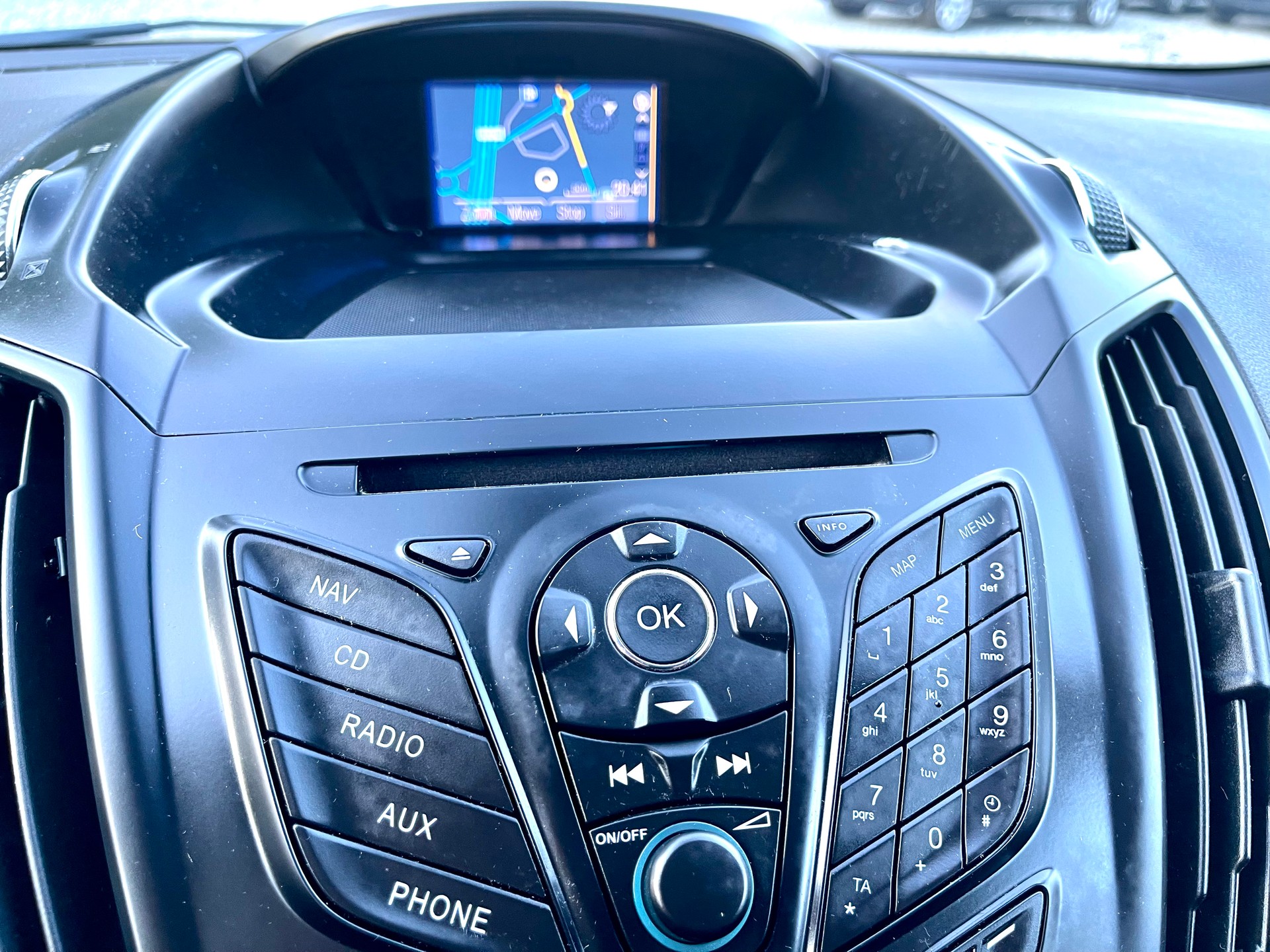 FORD Kuga 2.0 TDCi Titanium S 4WD PowerShift-image-17