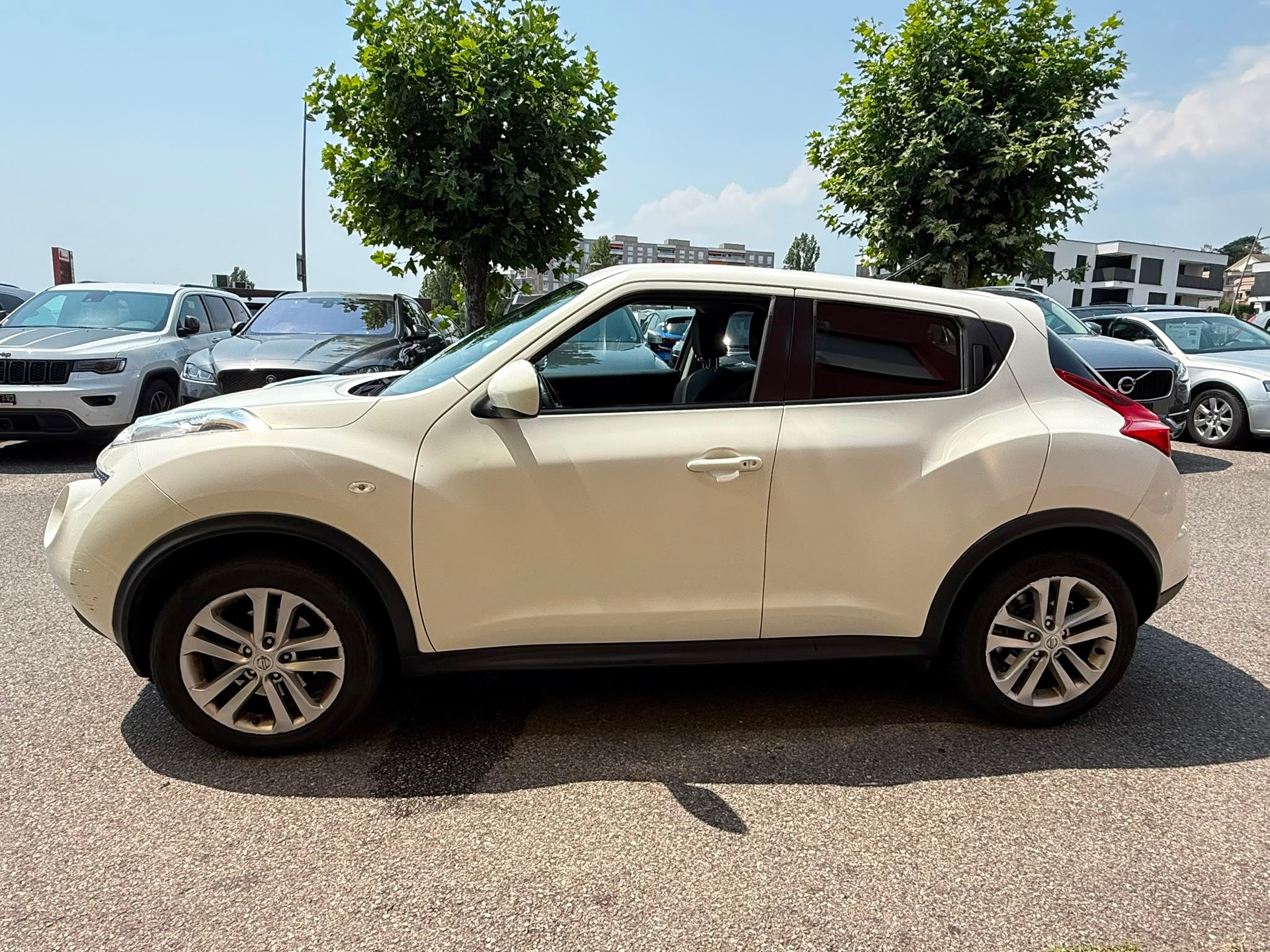 NISSAN Juke 1.6 DIG-T tekna 4x4 Xtronic M-CVT-image-7