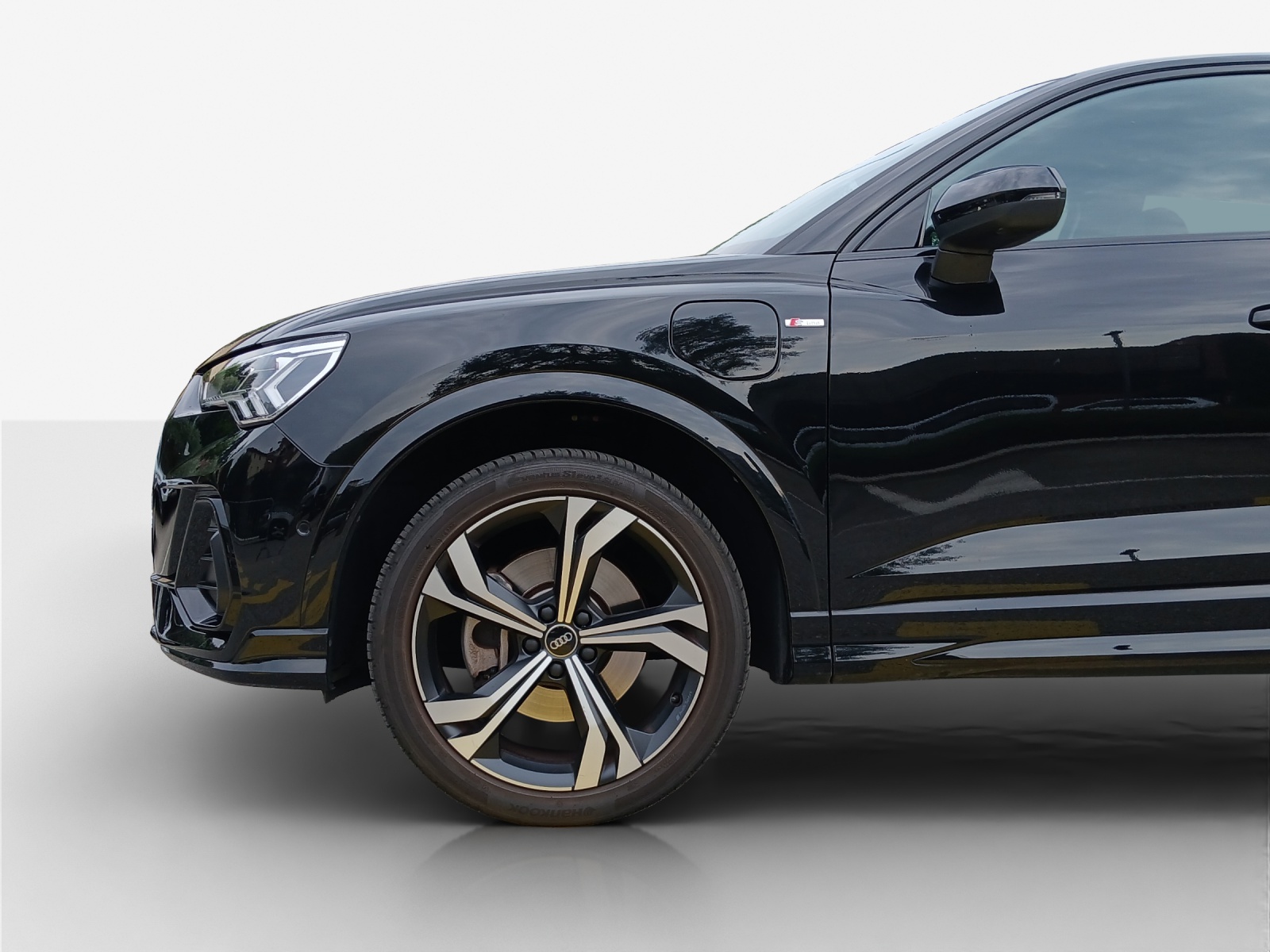 AUDI Q3 Sportback 45 TFSI e S line S-tronic-image-13