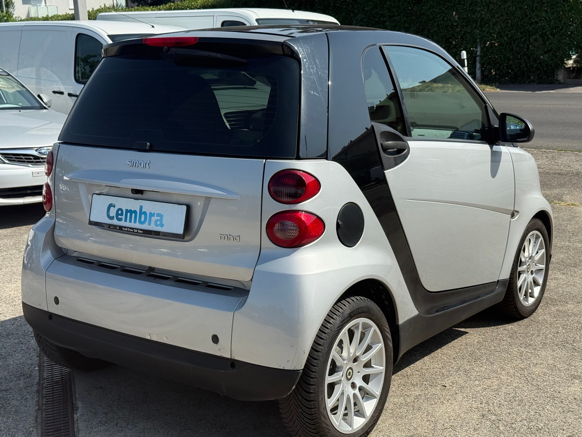 SMART fortwo black & white limited mhd softouch-image-10
