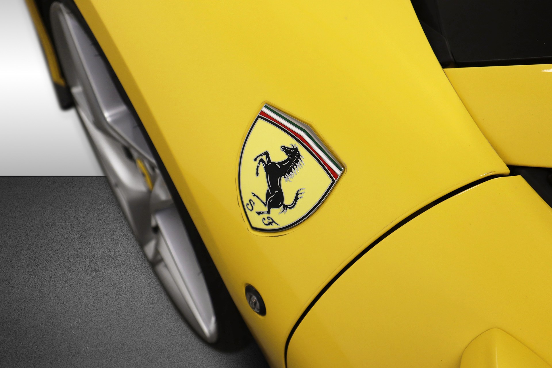 FERRARI F8 Spider-image-12