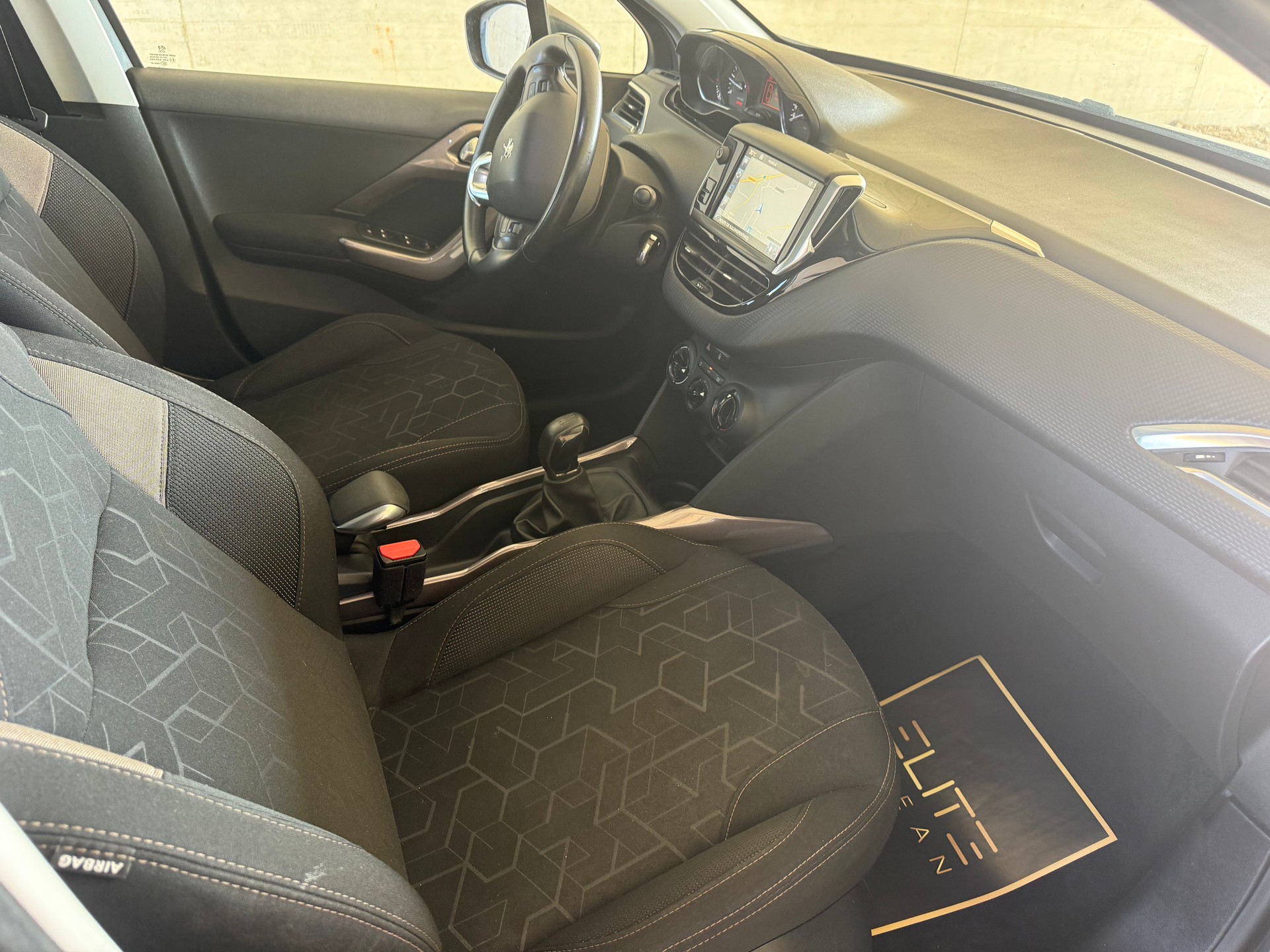 PEUGEOT 2008-image-6