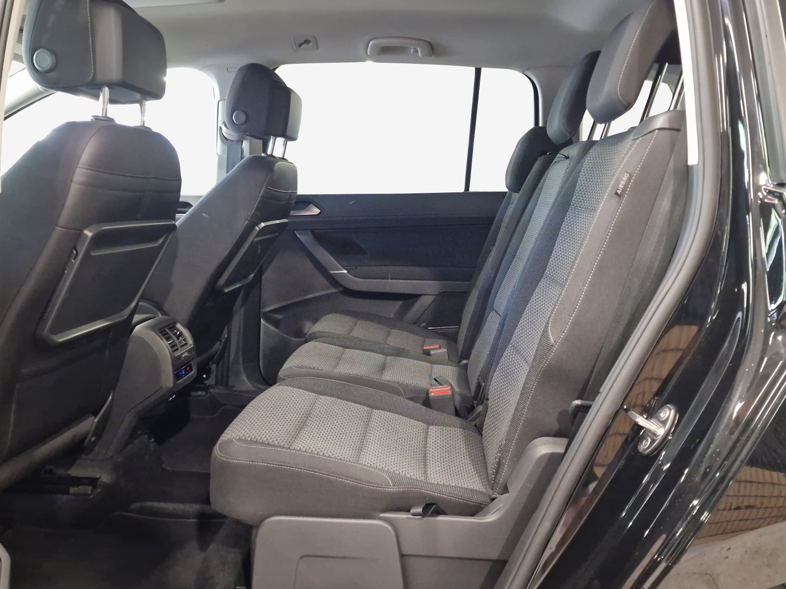 VW Touran 1.5 TSI EVO Comfortline DSG-image-11