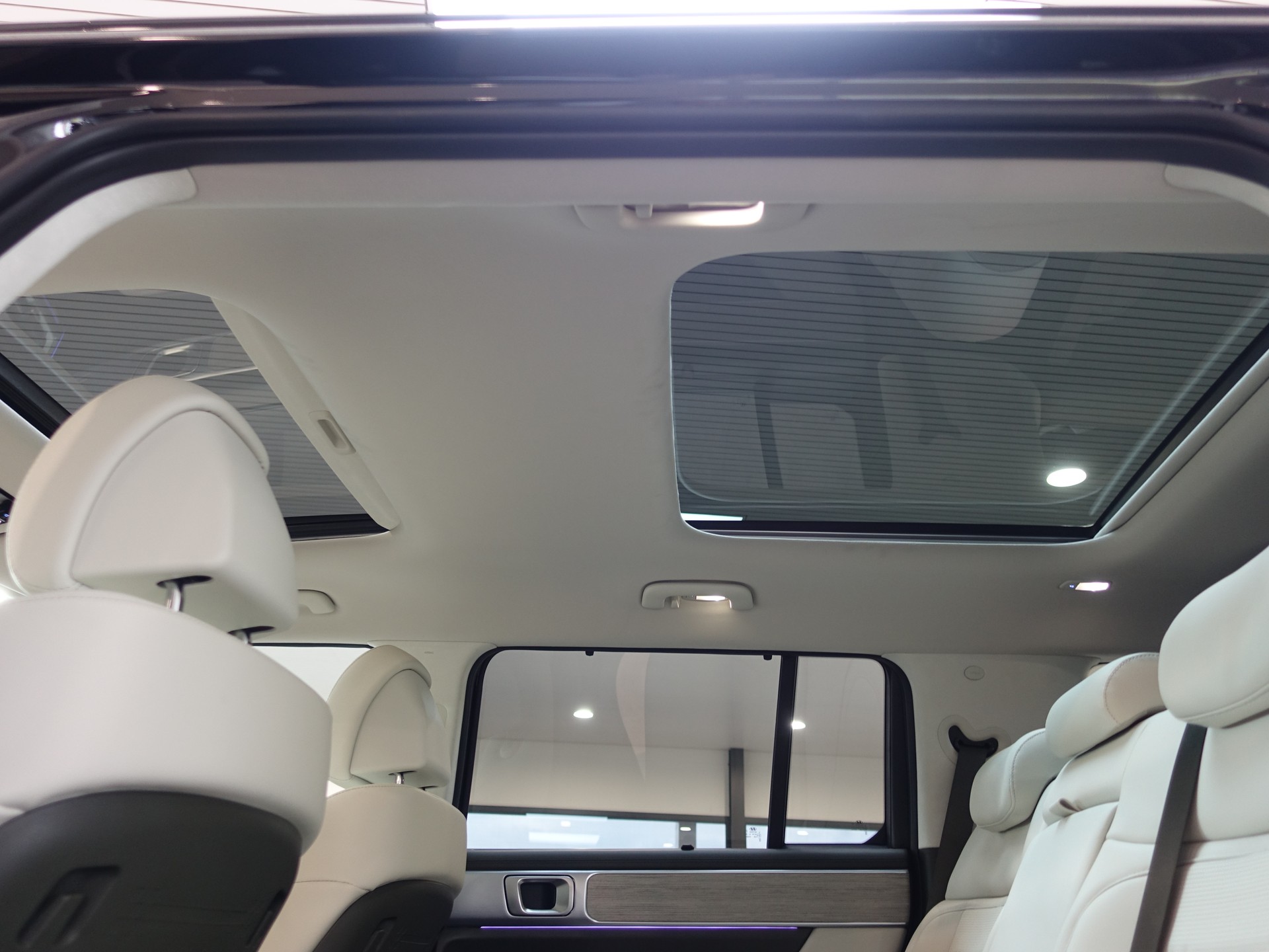 HYUNDAI Santa Fe 1.6 HEV Vert 4WD 7-Plätzer-image-12