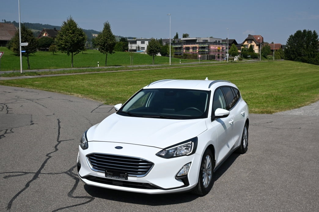 FORD Focus 1.5 TDCi Titanium Automatic