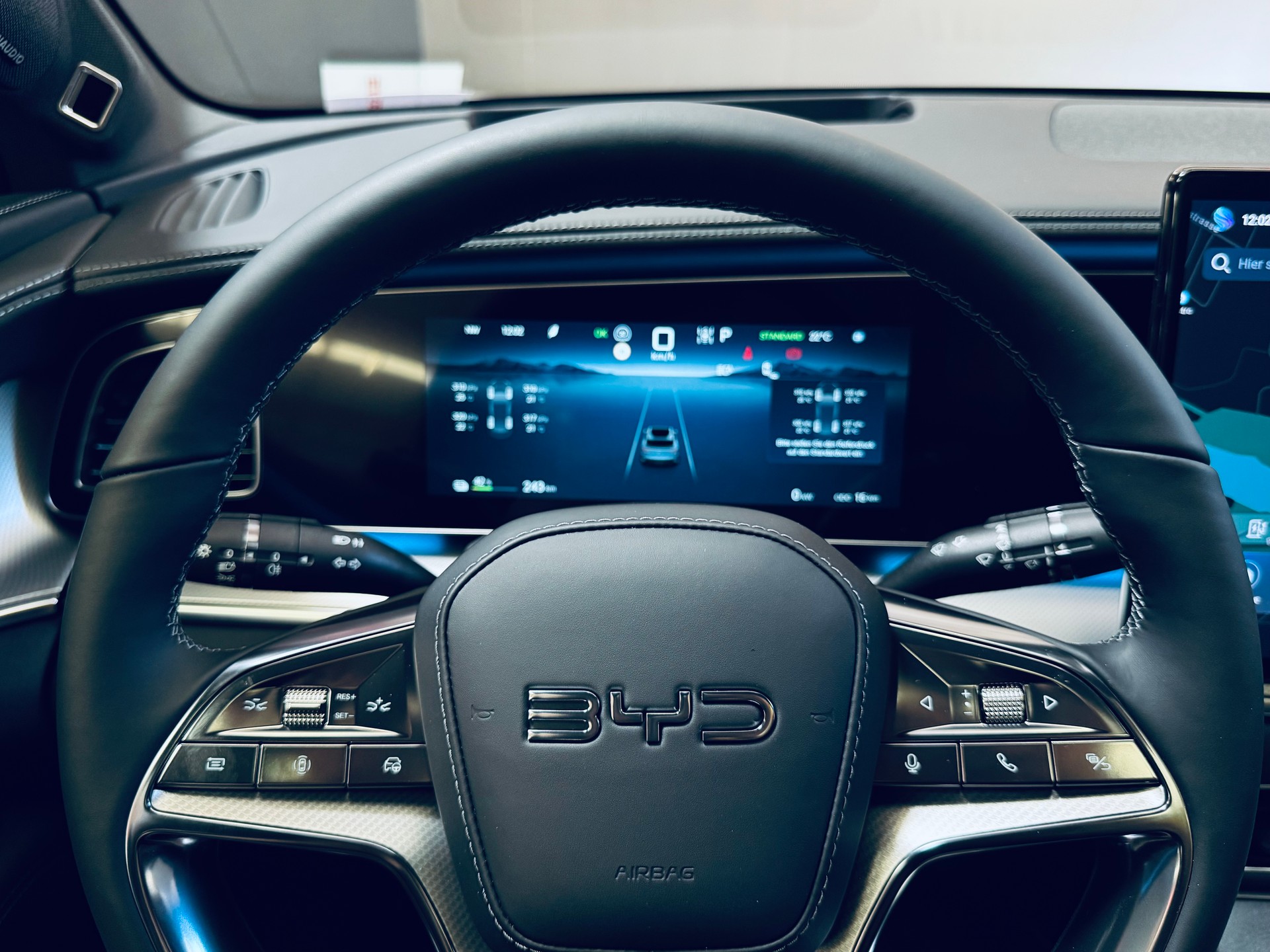 BYD Sealion 7 91,3 kWh Excellence AWD-image-22