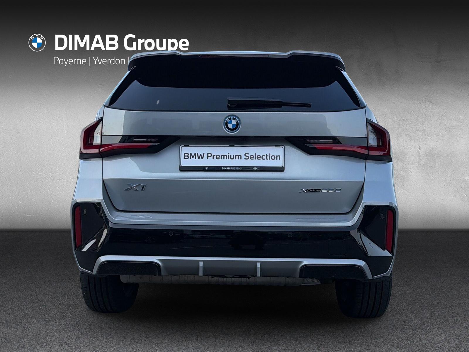 BMW X1 25e xDrive paddles 📍-showroom-element-3