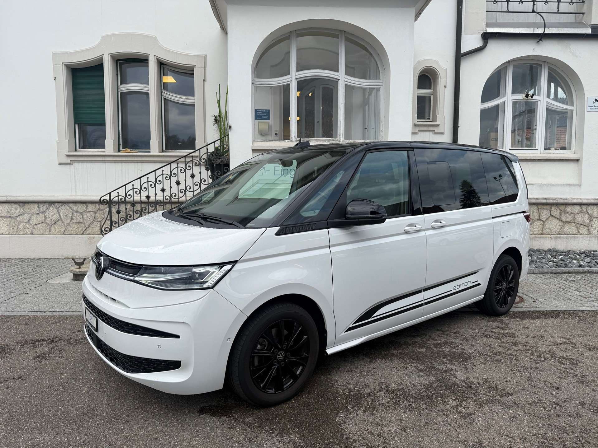 VW Multivan kurz 2.0 TDI Life Edition DSG