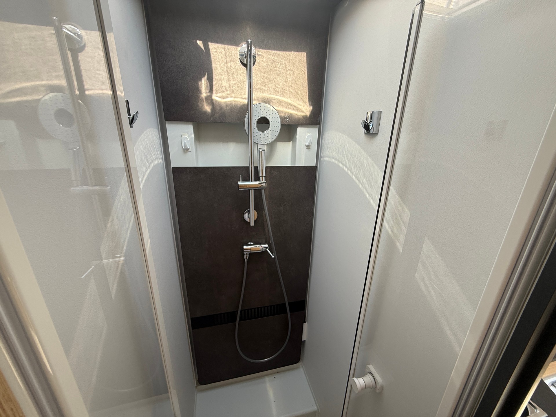 ADRIA Matrix Plus 670 SL-image-8