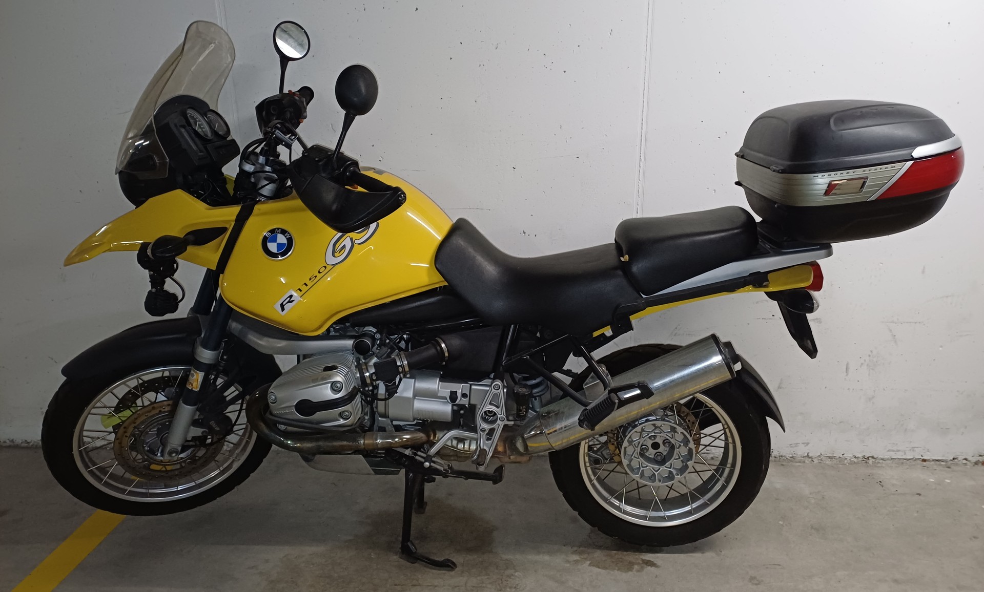 BMW R 1150 GS-image-1