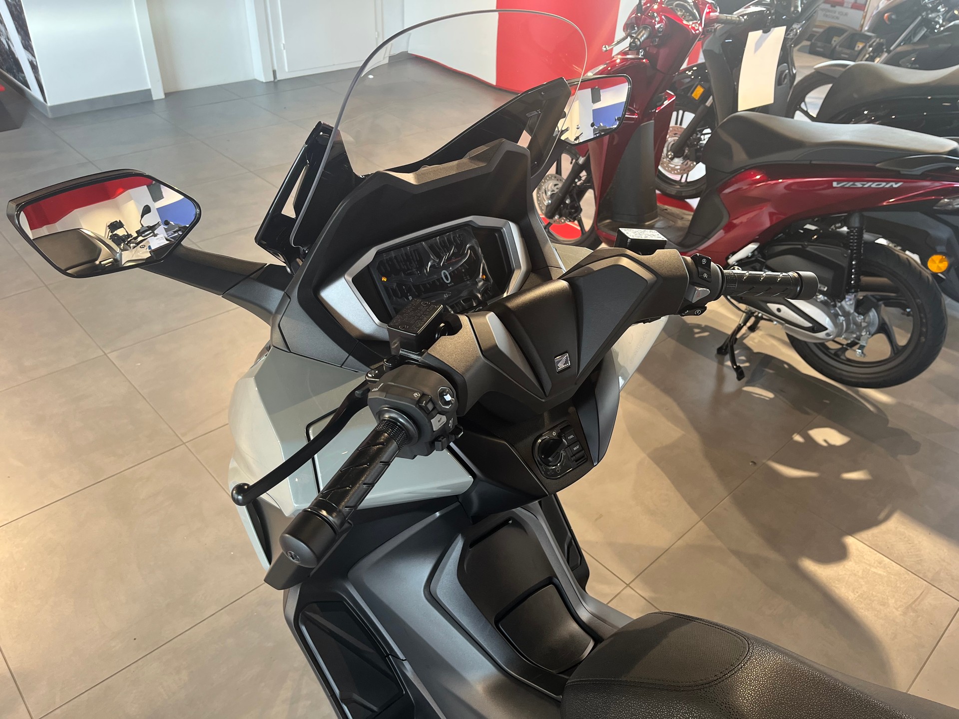 HONDA Nss 125 Forza TopBox-image-7