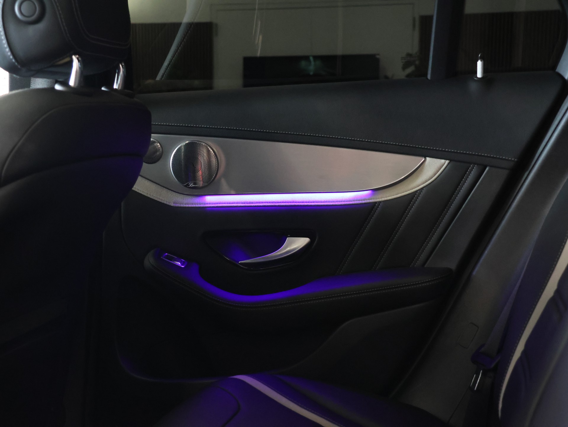 MERCEDES-BENZ GLC 63 S AMG 4Matic+ 9G-Tronic *Panoramadach* *360 Kamera*-image-41