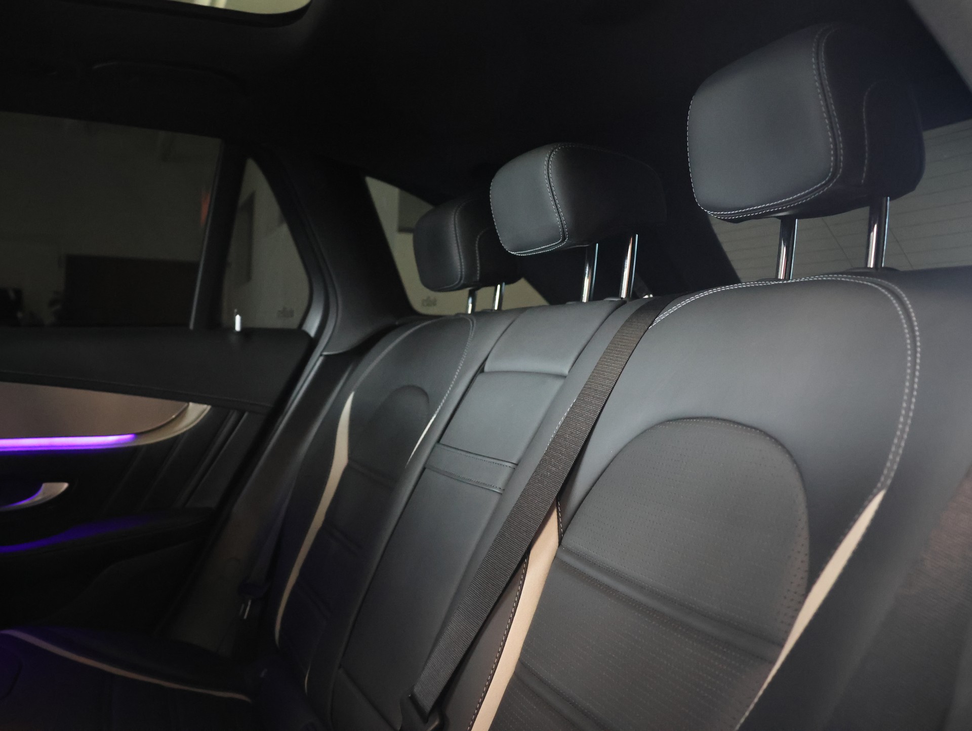 MERCEDES-BENZ GLC 63 S AMG 4Matic+ 9G-Tronic *Panoramadach* *360 Kamera*-image-40