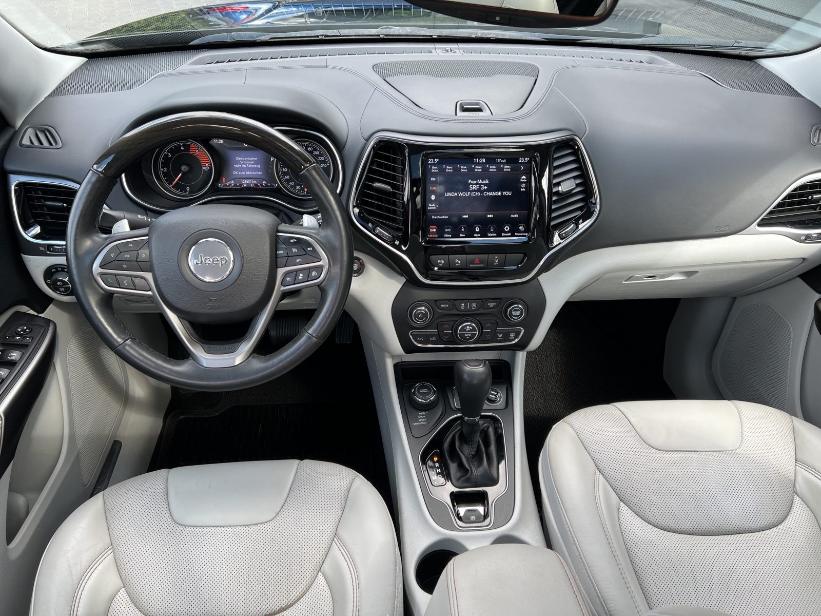 JEEP Cherokee 2.2MJ Overland AWD Drive I 9ATX-image-10