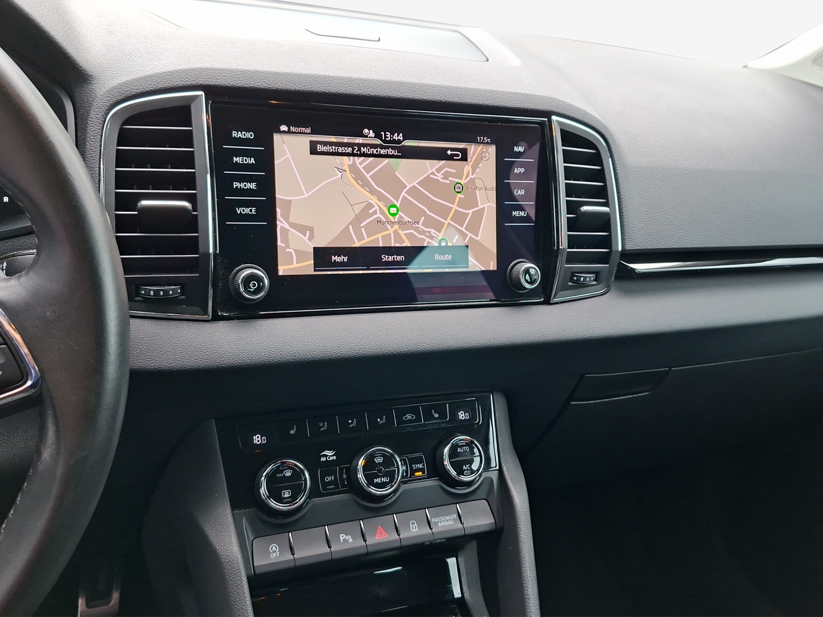 SKODA Karoq 1.5 TSI ACT Clever DSG-image-10