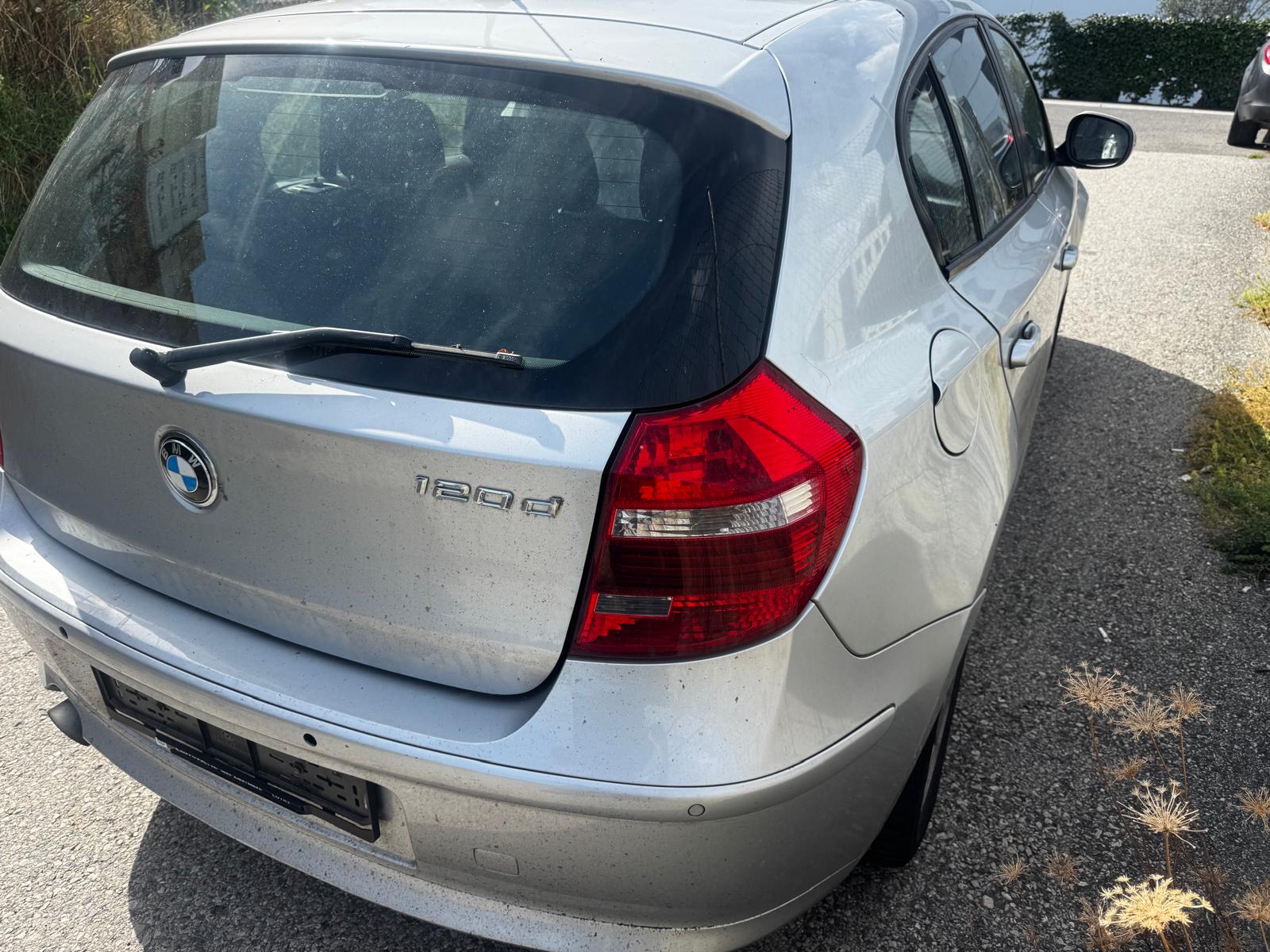 BMW 120d Steptronic-image-4