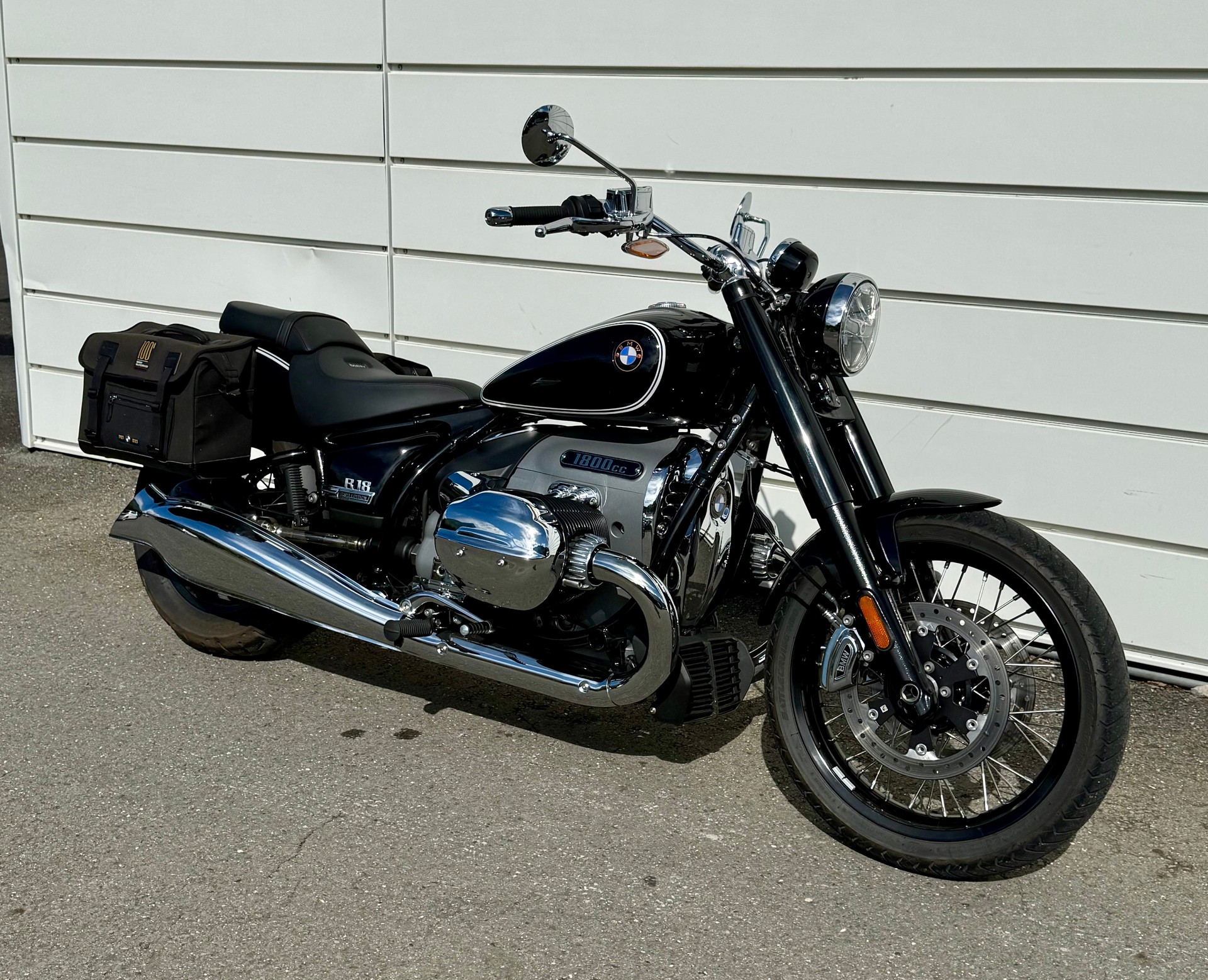 BMW R 18-image-0