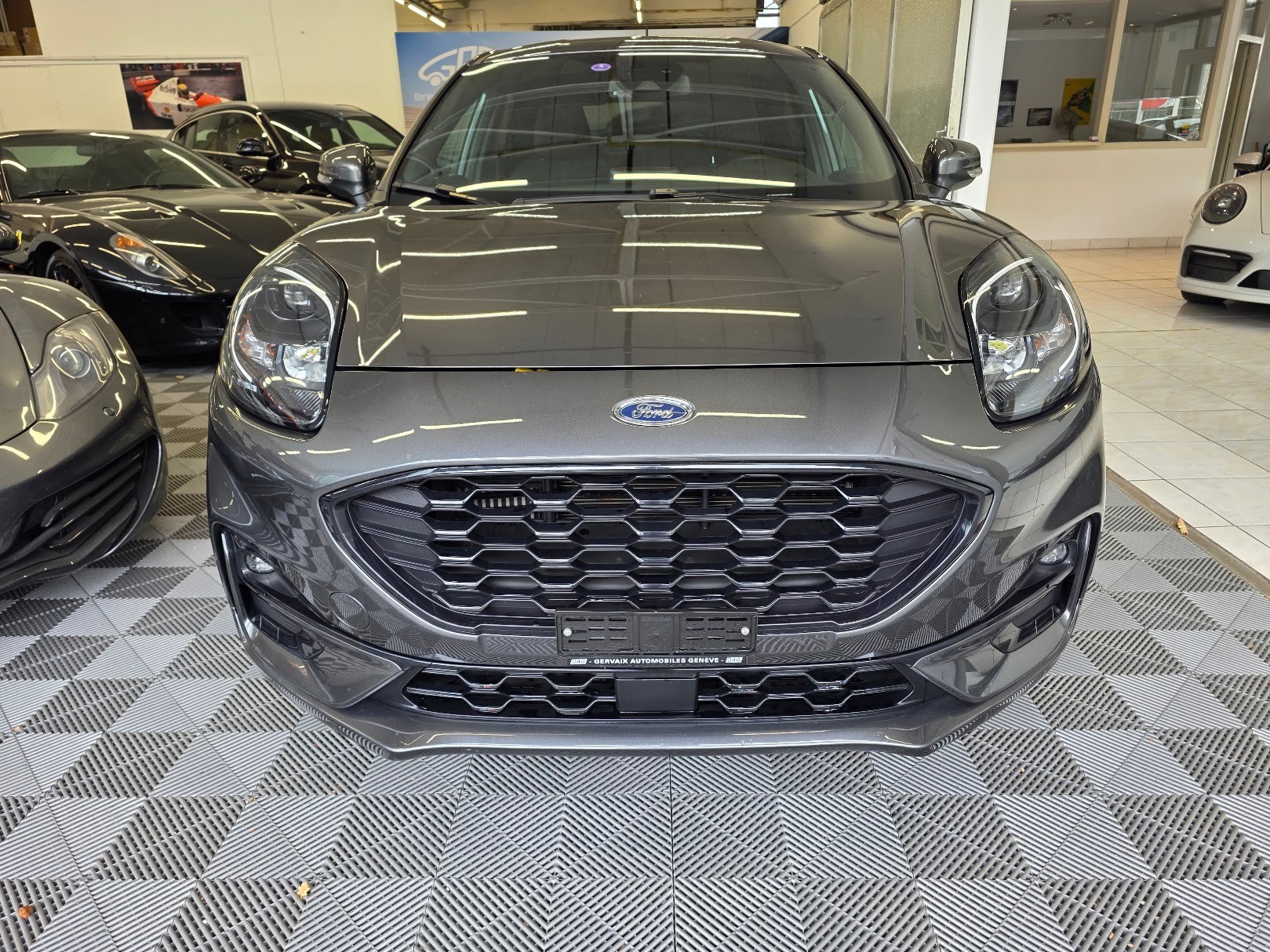 FORD Puma 1.0 MHEV ST-Line-showroom-element-3