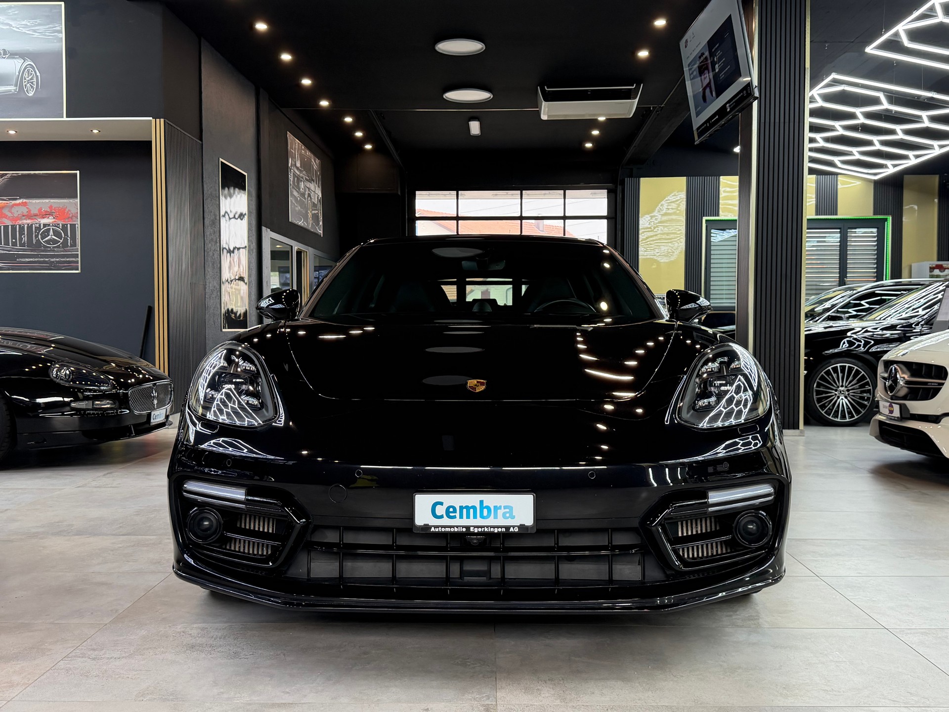 PORSCHE Panamera 4 E-Hybrid Sport Turismo PDK-showroom-element-1