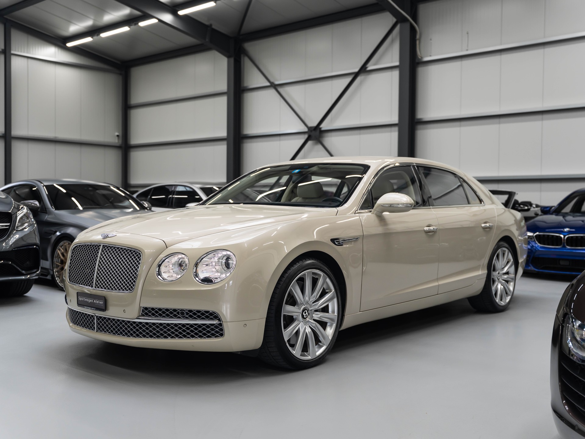BENTLEY Flying Spur 6.0