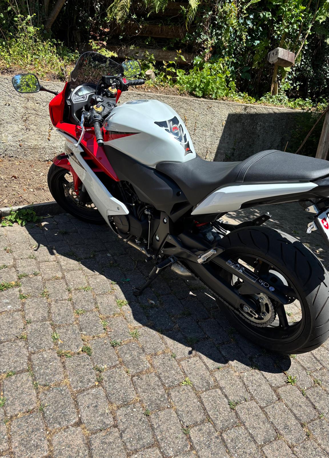 HONDA CBR 600 FA ABS-image-3